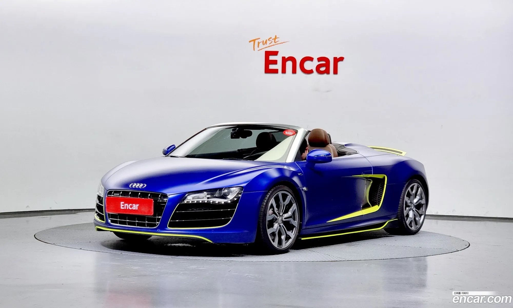 Audi R8 52 V10 Spyder - фотография 416821