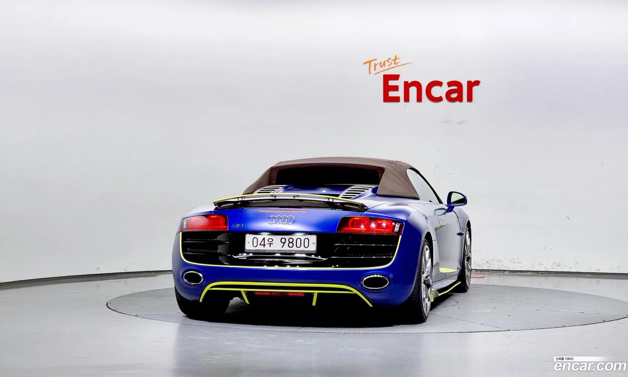 Audi R8 52 V10 Spyder - фотография 416824