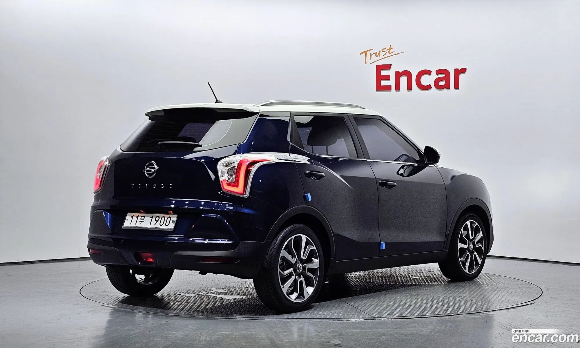 Kg Mobility Ssangyong Tivoli Lx 2Wd Luxury Model - фотография 8185719
