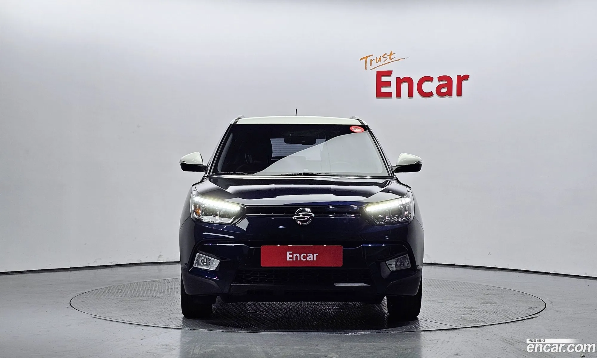 Kg Mobility Ssangyong Tivoli Lx 2Wd Luxury Model - фотография 8185720