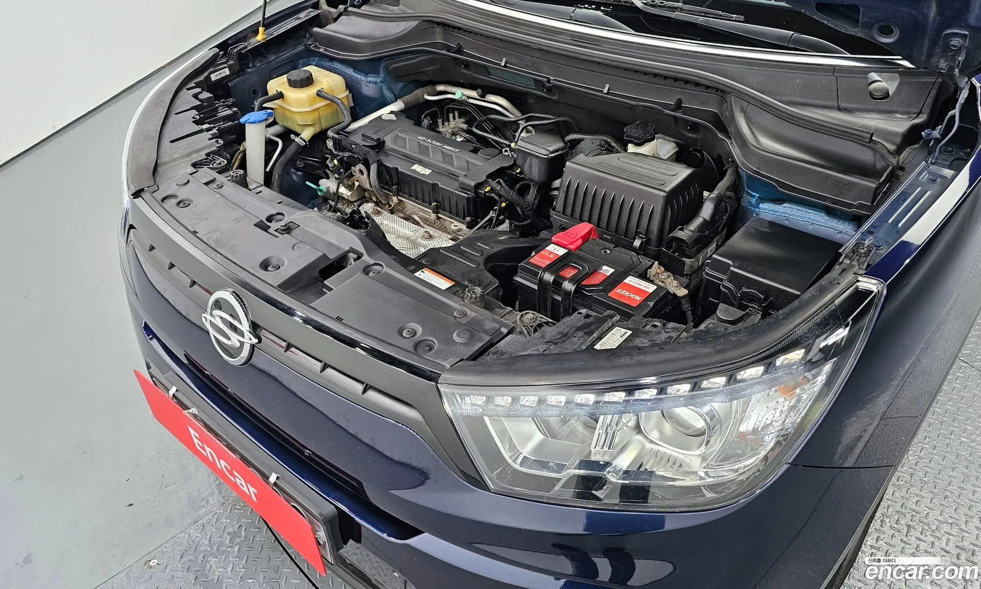 Kg Mobility Ssangyong Tivoli Lx 2Wd Luxury Model - фотография 8185723