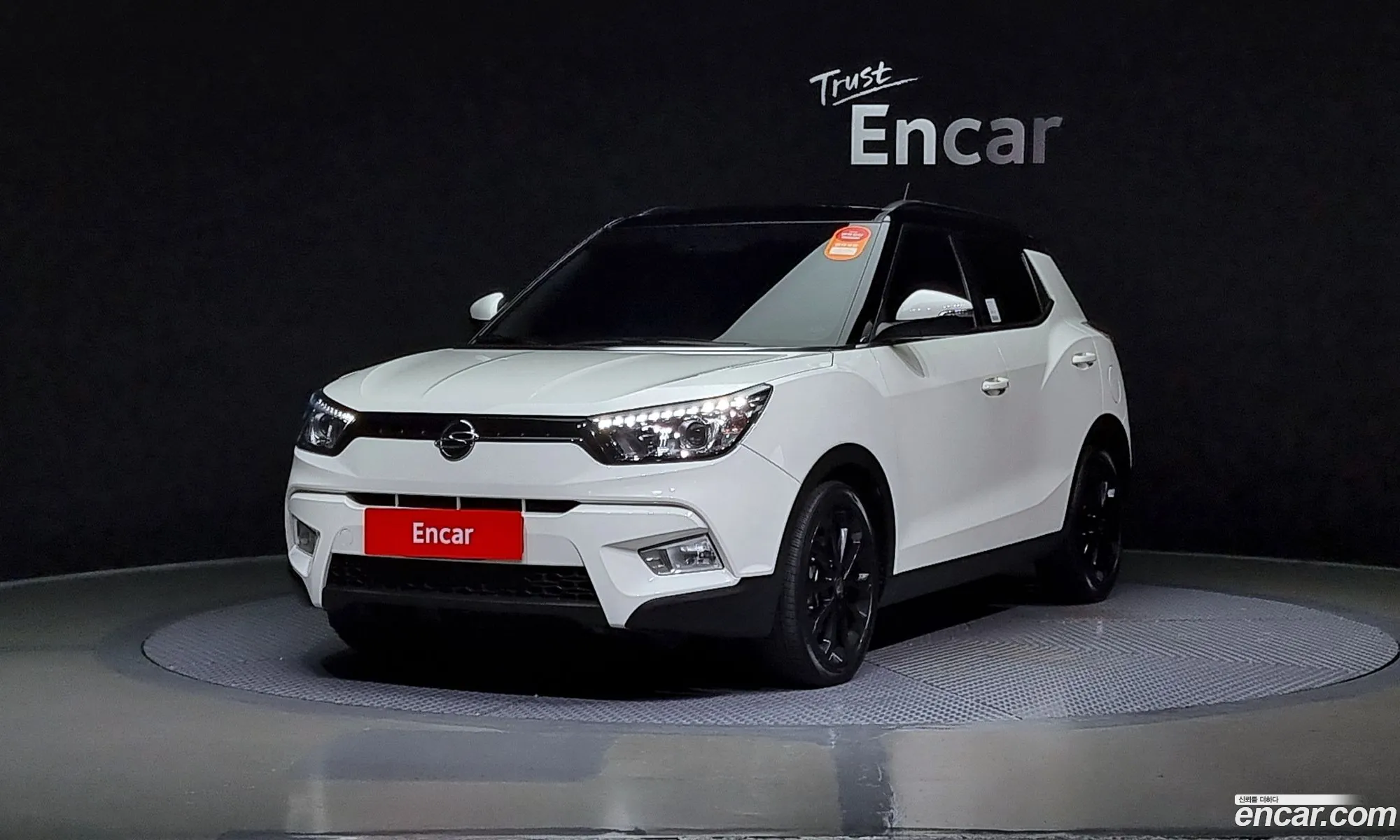 Kg Mobility Ssangyong Tivoli Lx 2Wd - фотография 8169872