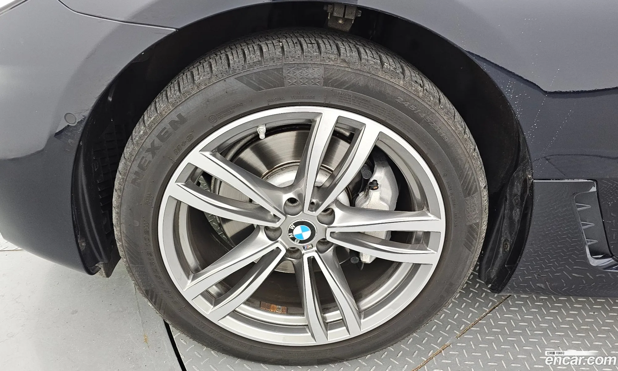 BMW 6 Series Gt G32 620D xDrive M Sports - фотография 12443114
