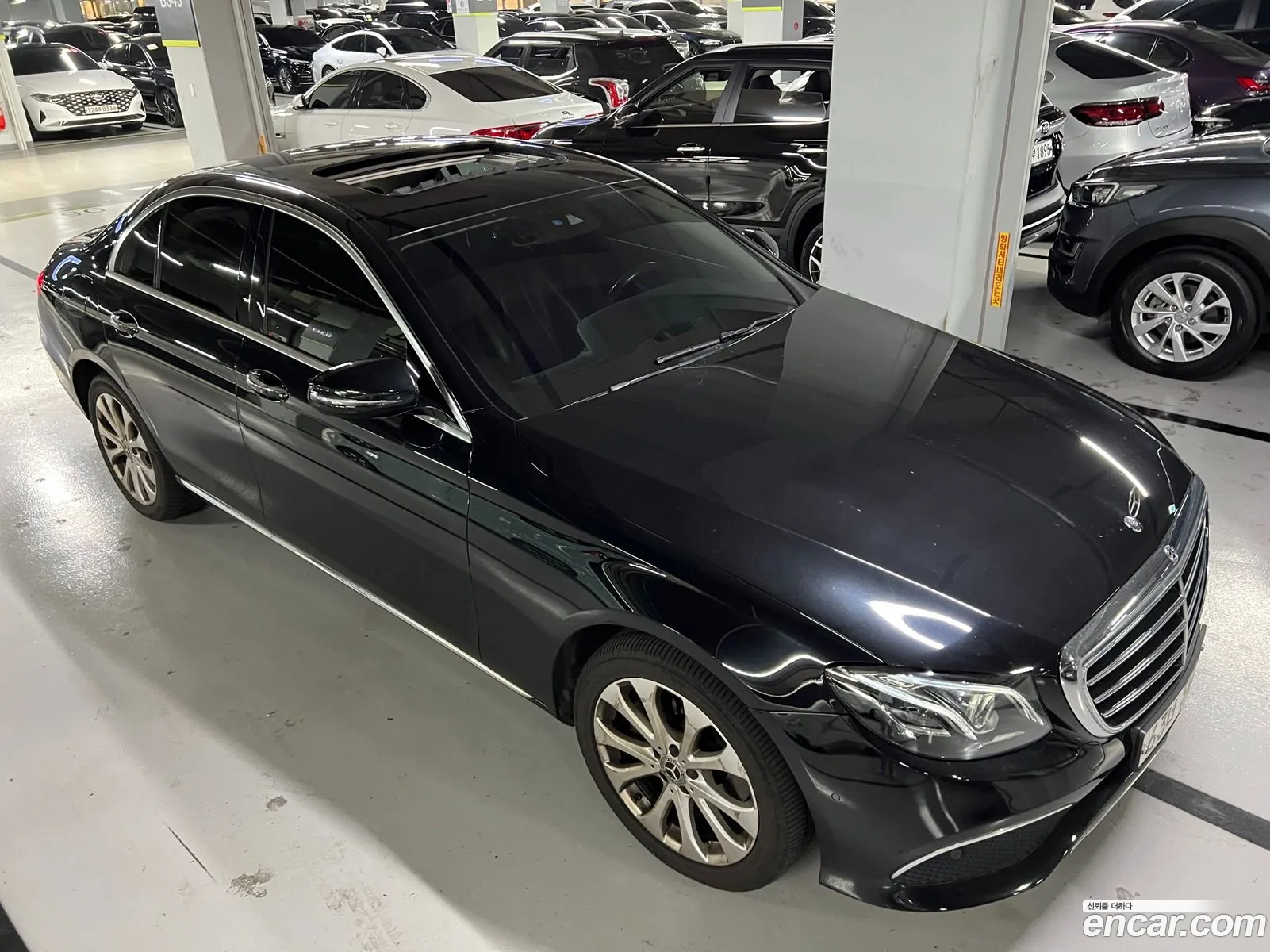 Benz E-Class W213 E220D 4Matic Exclusive - фотография 19210442