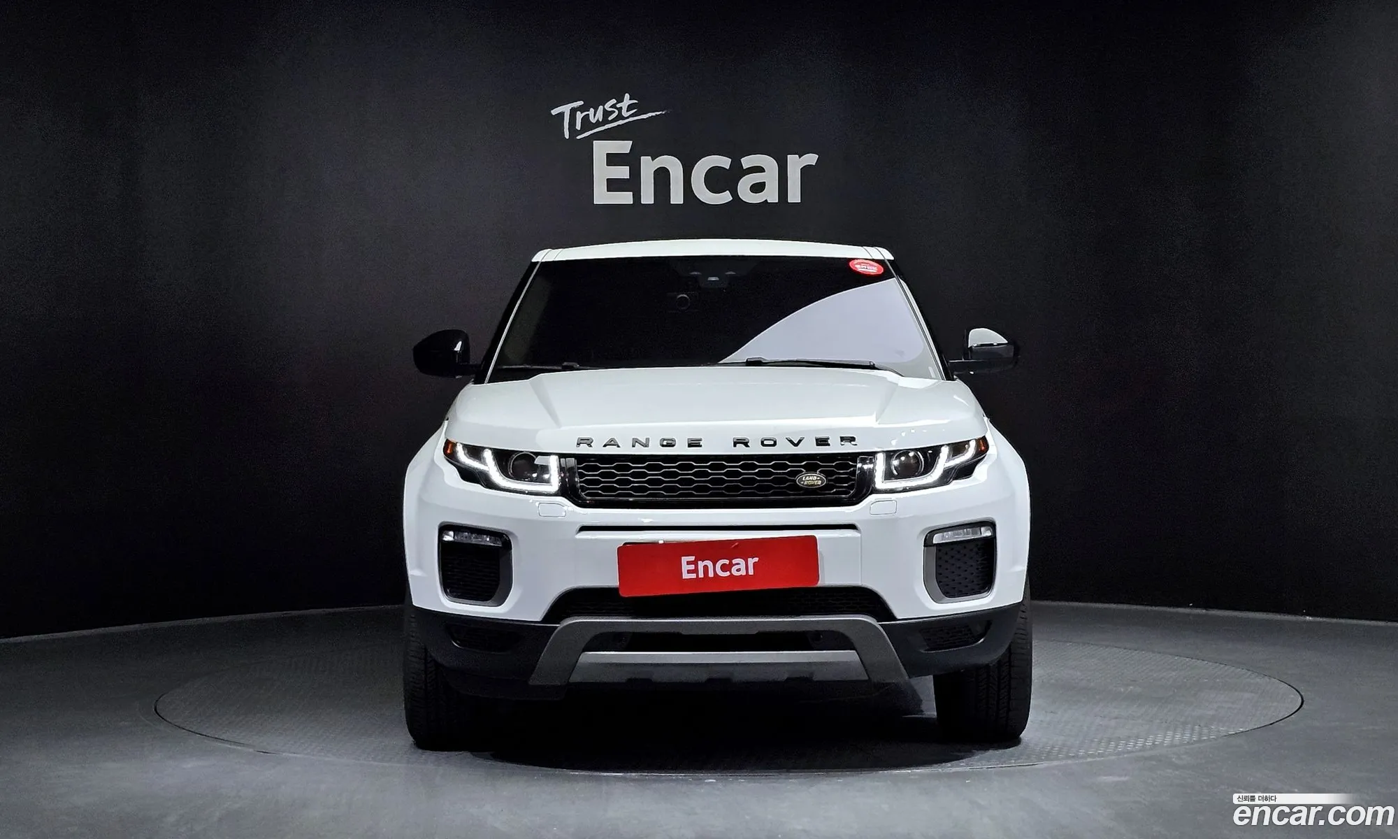Land Rover Range Rover Evoque 20 Td4 Se - фотография 7066215