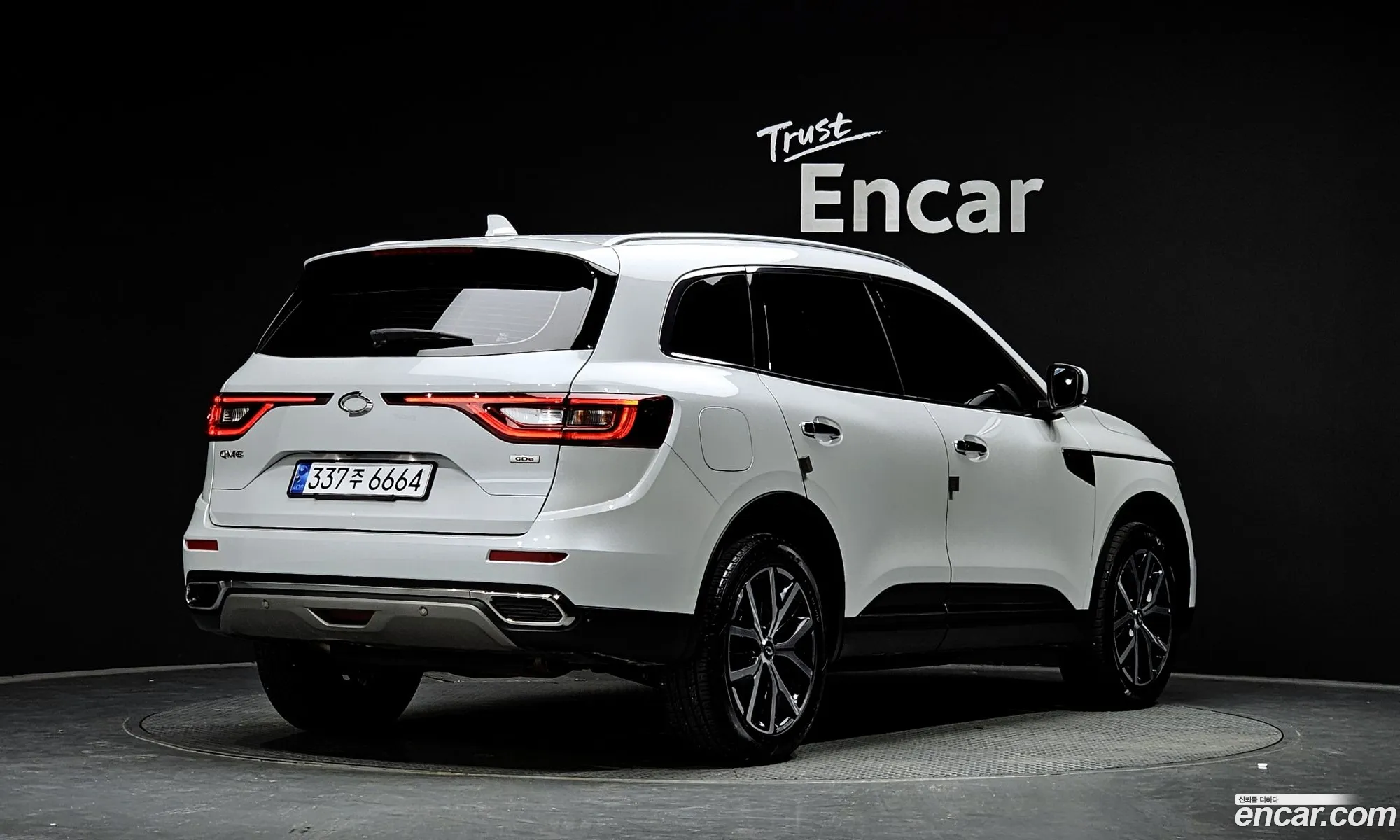 Renault Korea Samsung The New Qm6 20 Gde Re Signature 2Wd - фотография 8746310