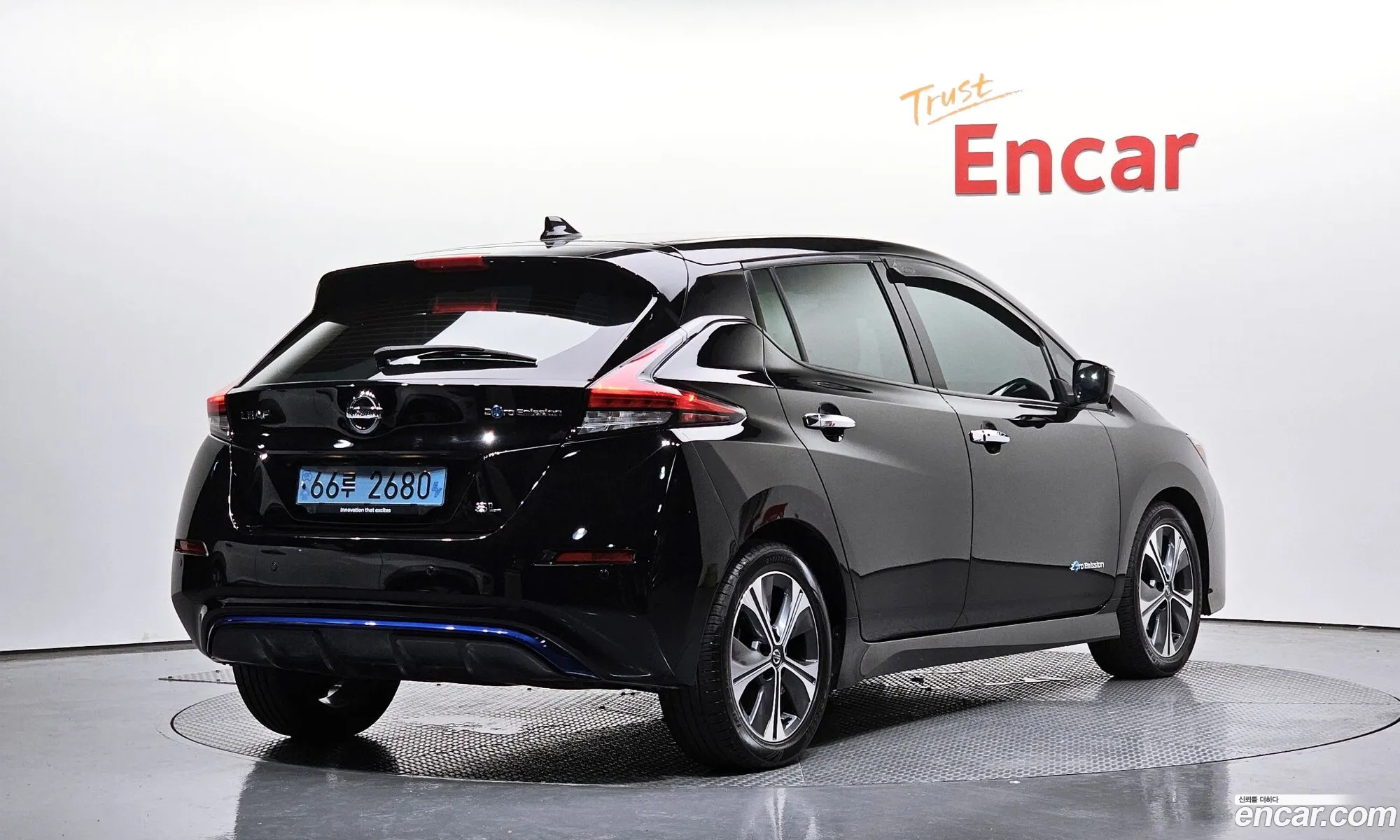 Nissan Leaf Ze1 Ev Sl - фотография 4674659