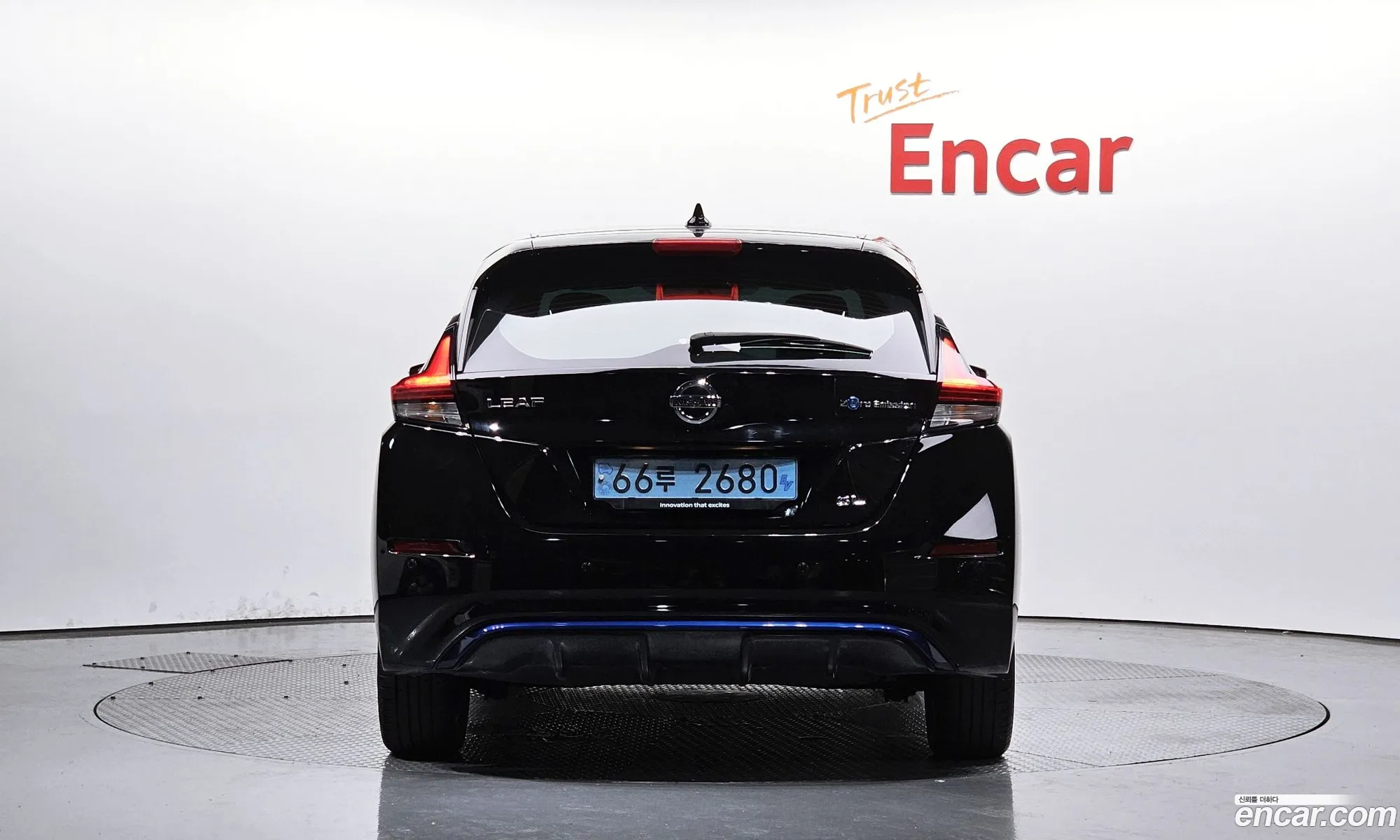 Nissan Leaf Ze1 Ev Sl - фотография 4674661
