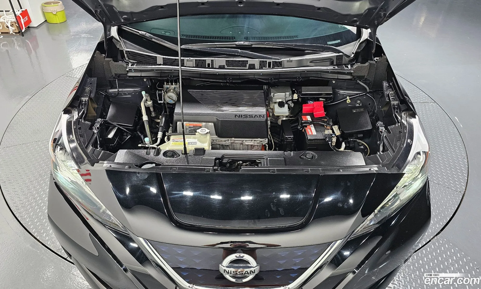 Nissan Leaf Ze1 Ev Sl - фотография 4674663