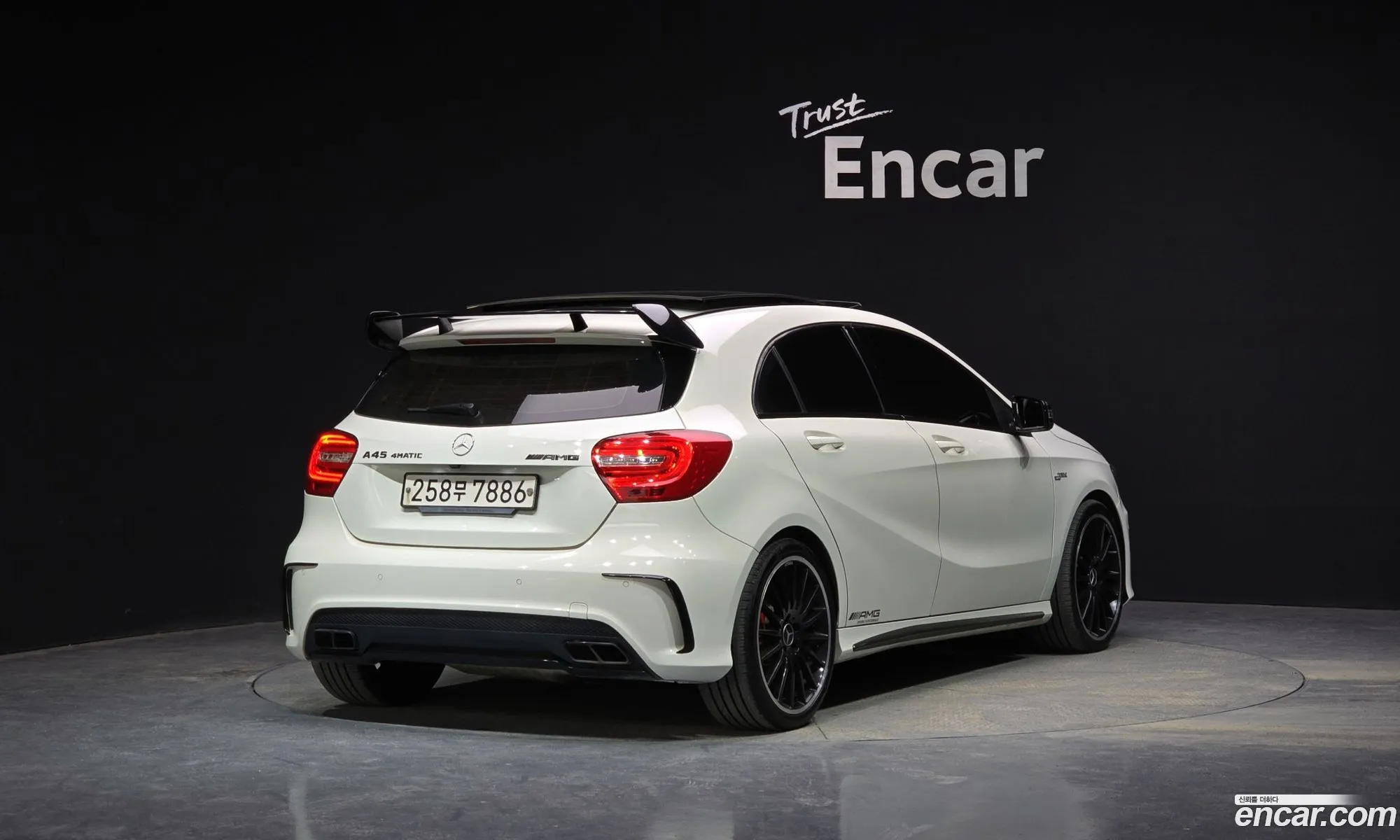 Mercedes A-Class W176 A45 Amg 4Matic Korea Edition - фотография 19183160