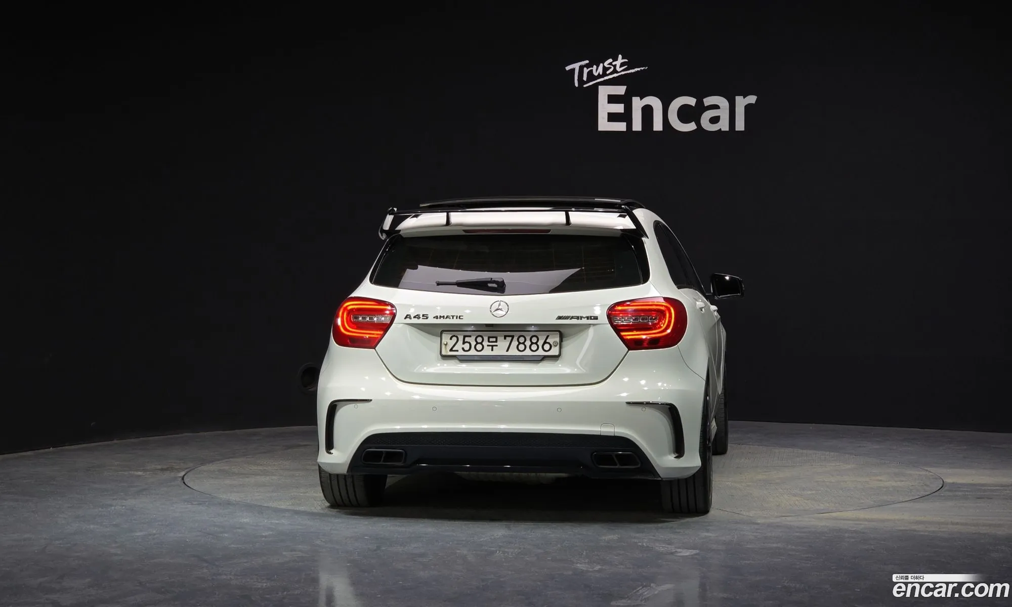 Mercedes A-Class W176 A45 Amg 4Matic Korea Edition - фотография 19183162