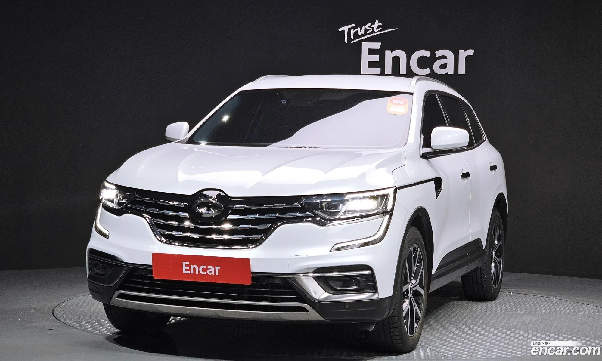 Renault Korea Samsung The New Qm6 20 Lpe Re Signature 2Wd - фотография 7834924