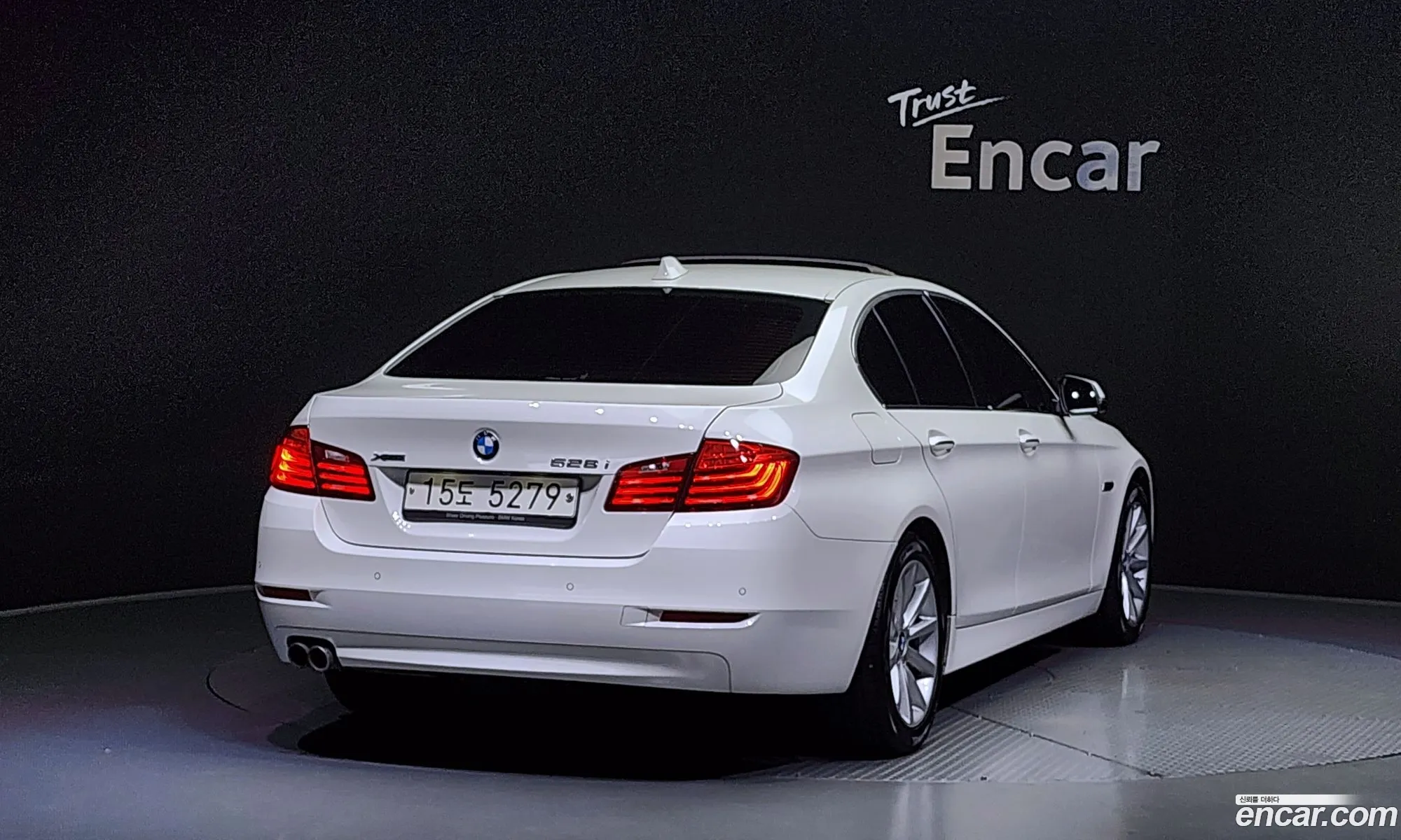 BMW 5 Series F10 528I xDrive - фотография 6955162