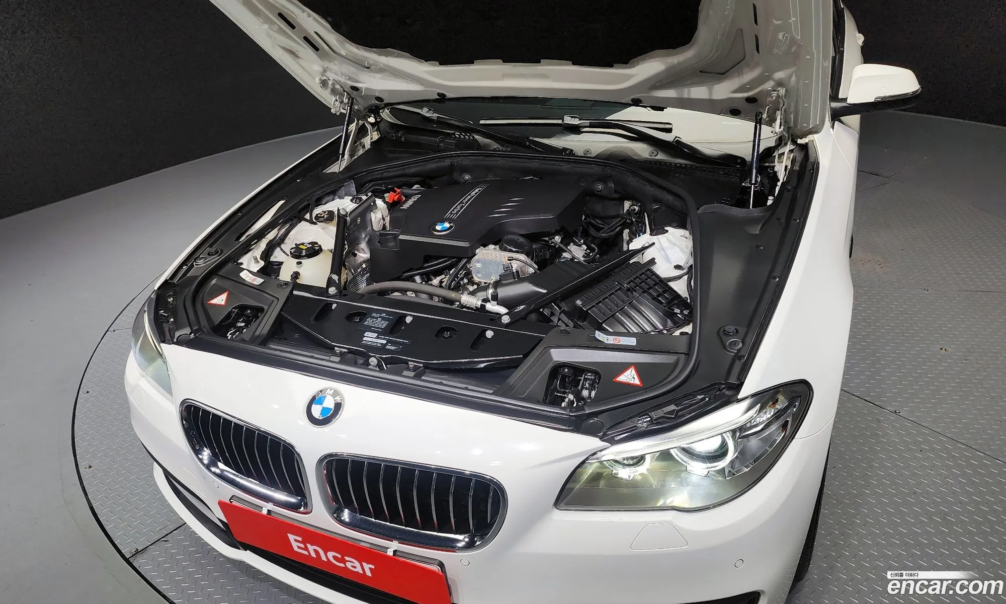 BMW 5 Series F10 528I xDrive - фотография 6955166