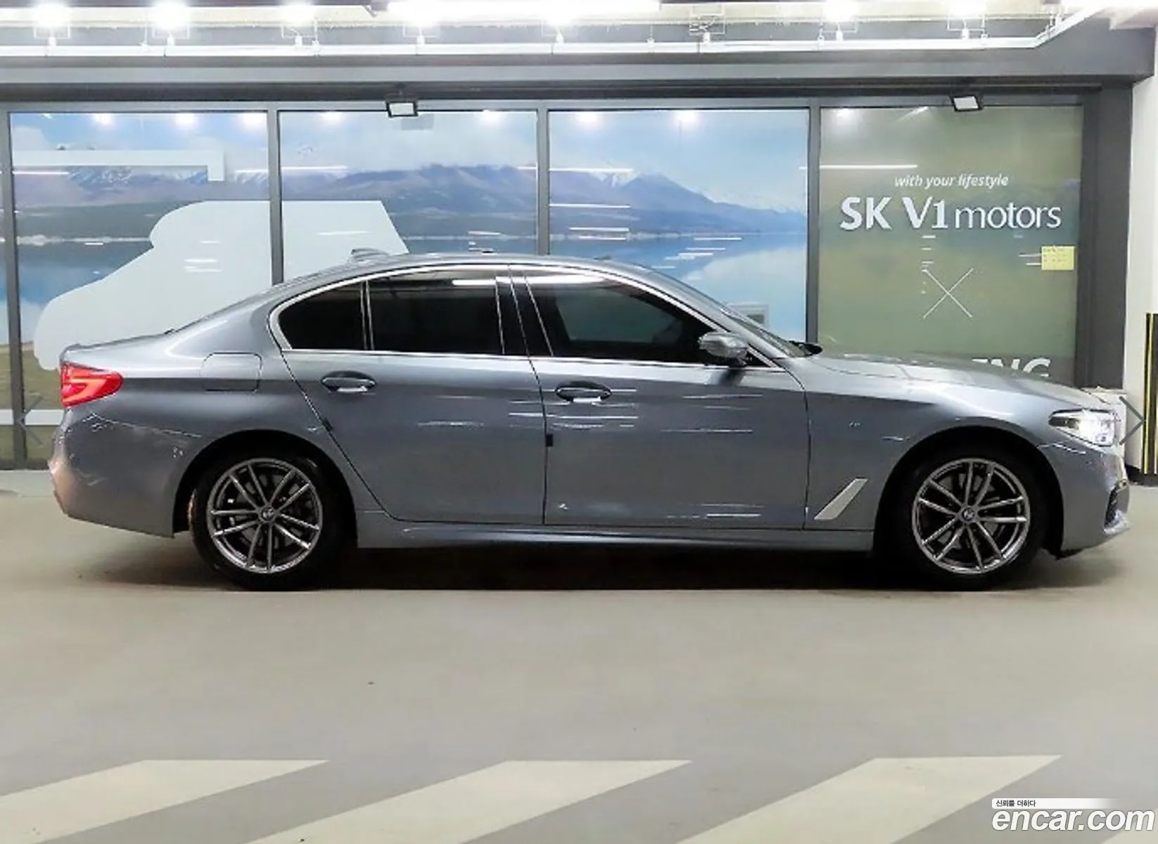 BMW 5 Series G30 520I M Sports - фотография 12310938