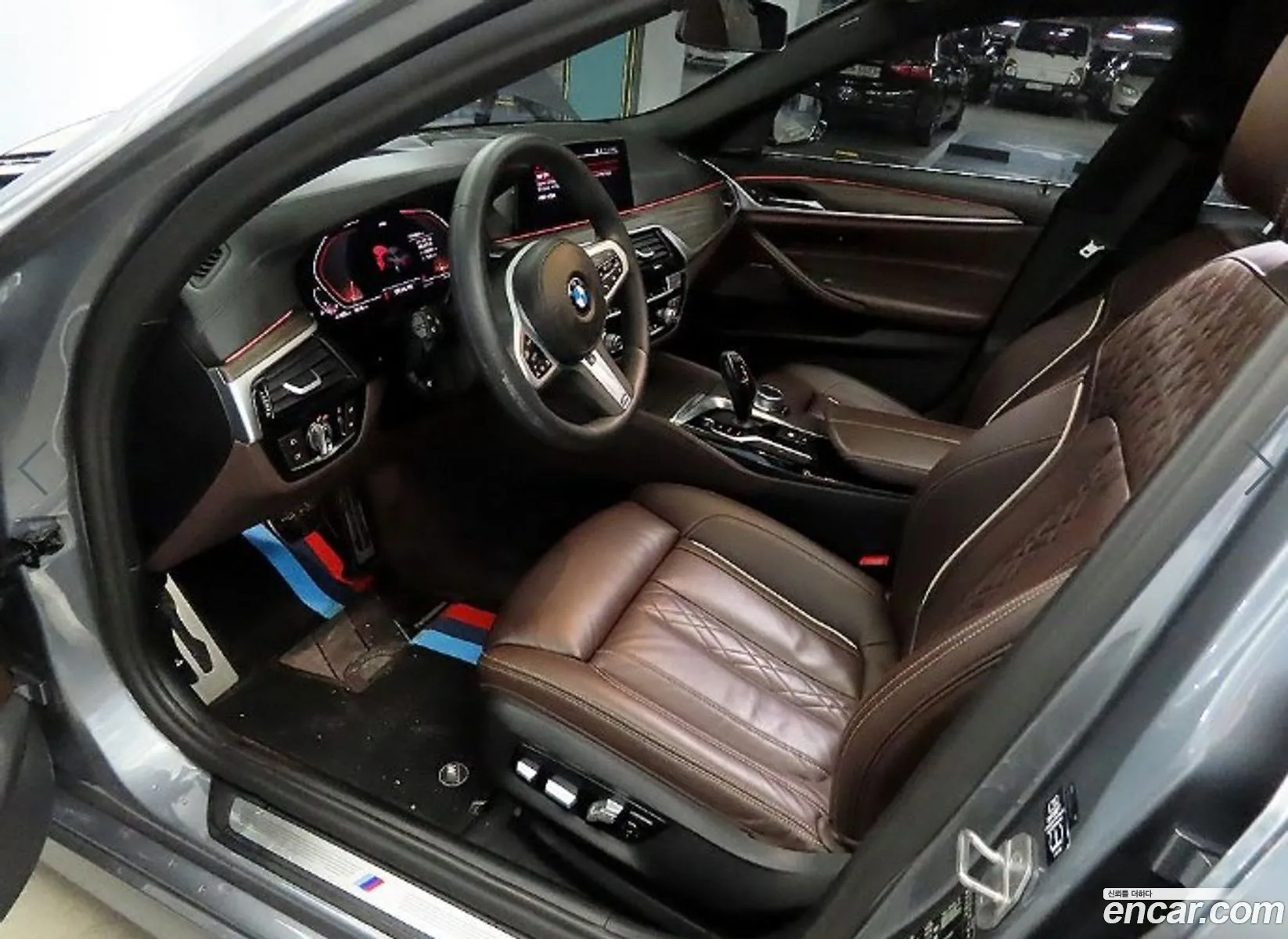 BMW 5 Series G30 520I M Sports - фотография 12310941