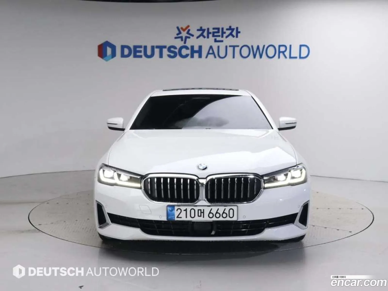 BMW 5 Series G30 520I Luxury - фотография 7626800