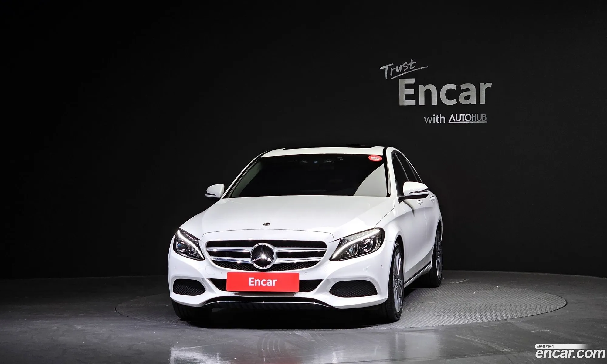 Mercedes C-Class W205 C200 Avantgarde - фотография 19816139