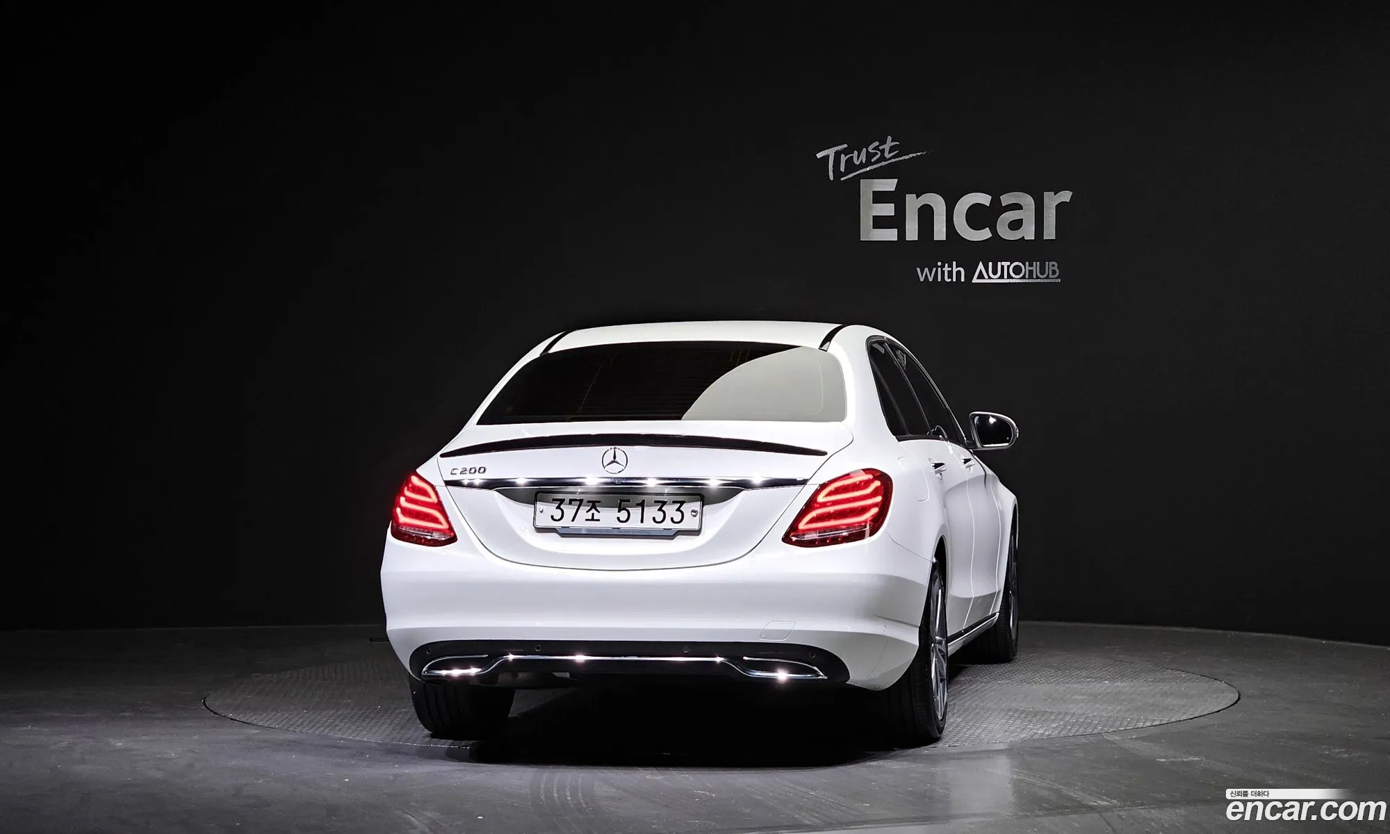Mercedes C-Class W205 C200 Avantgarde - фотография 19816140