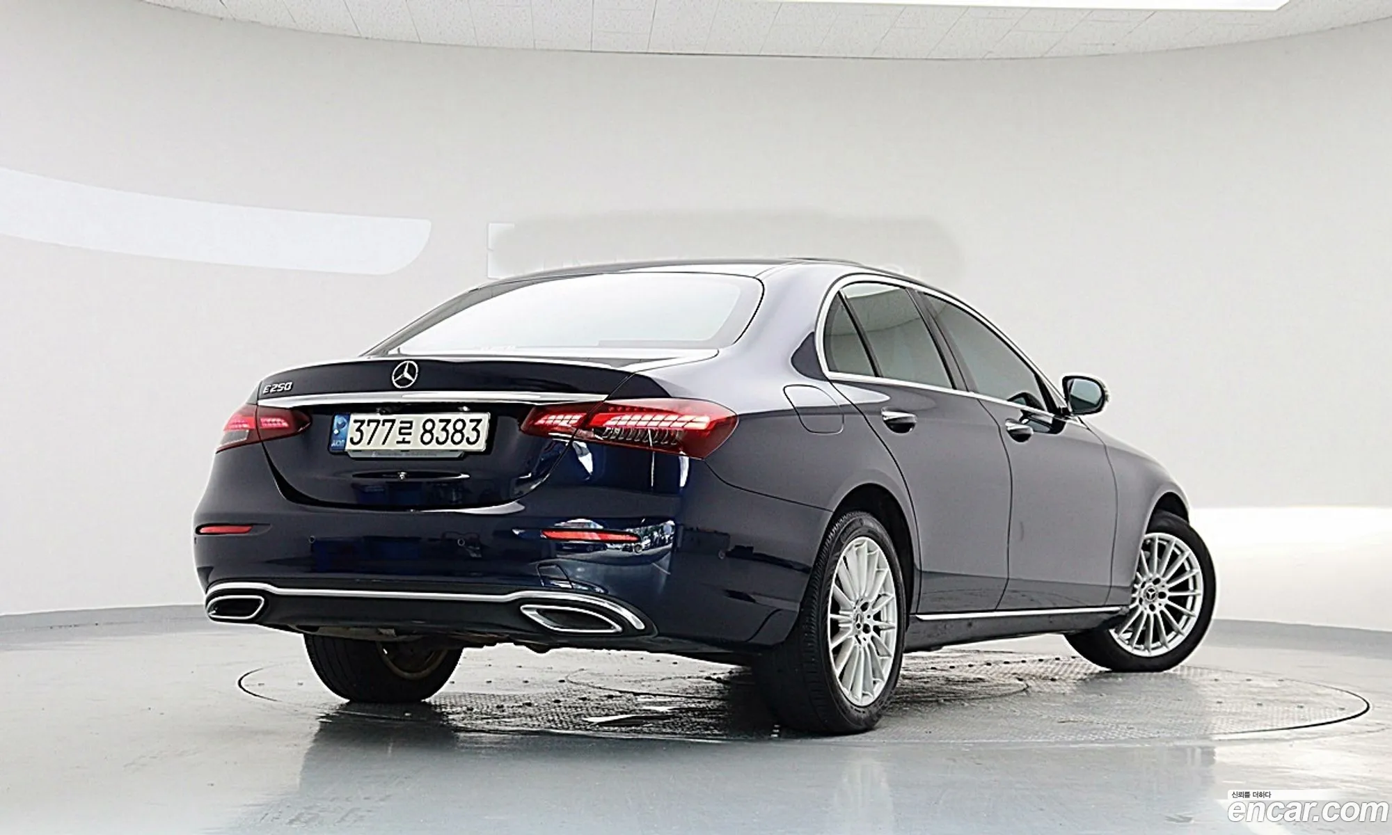 Mercedes E-Class W213 E250 Exclusive - фотография 19210425