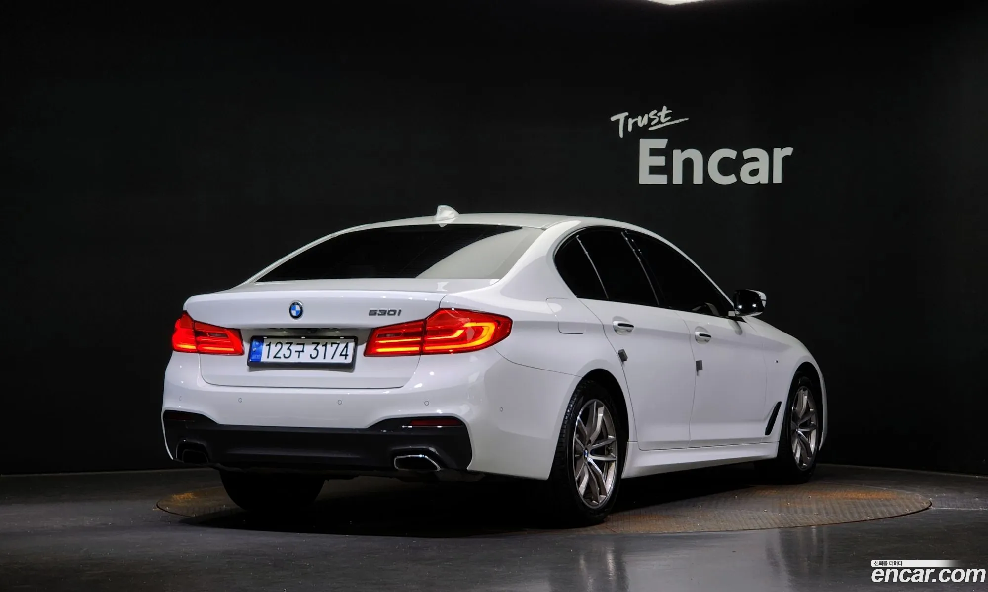 BMW 5 Series G30 530I M Sports - фотография 5534104