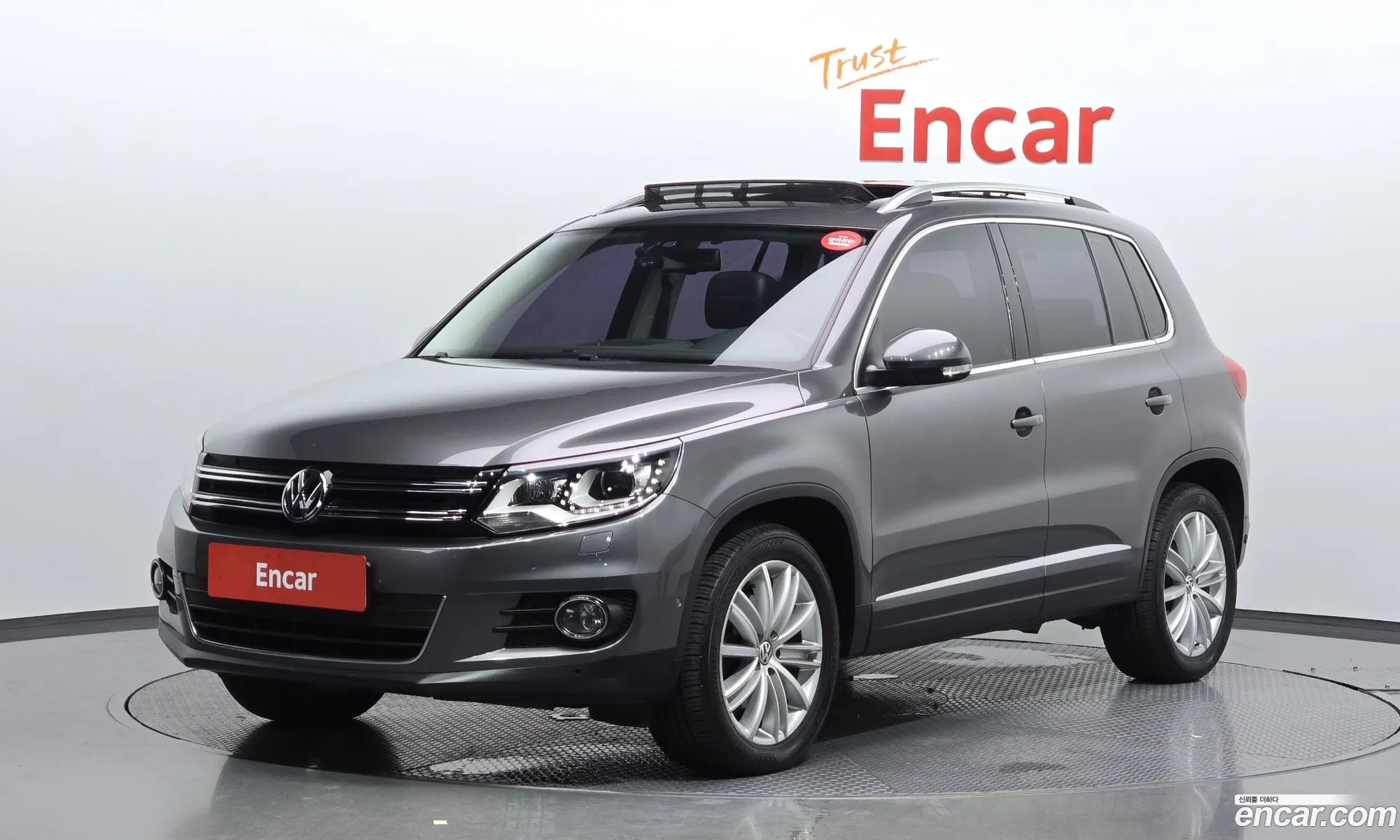 Volkswagen New Tiguan 20 Tdi Premium 5N - фотография 12462868