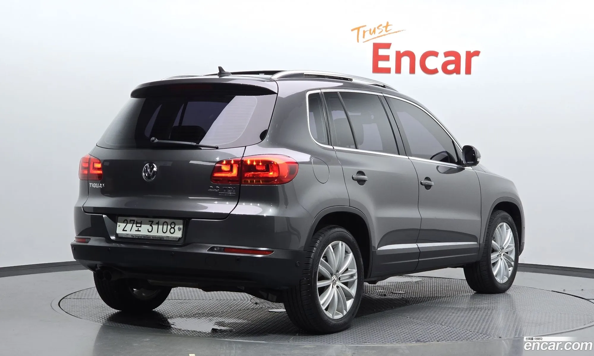 Volkswagen New Tiguan 20 Tdi Premium 5N - фотография 12462869