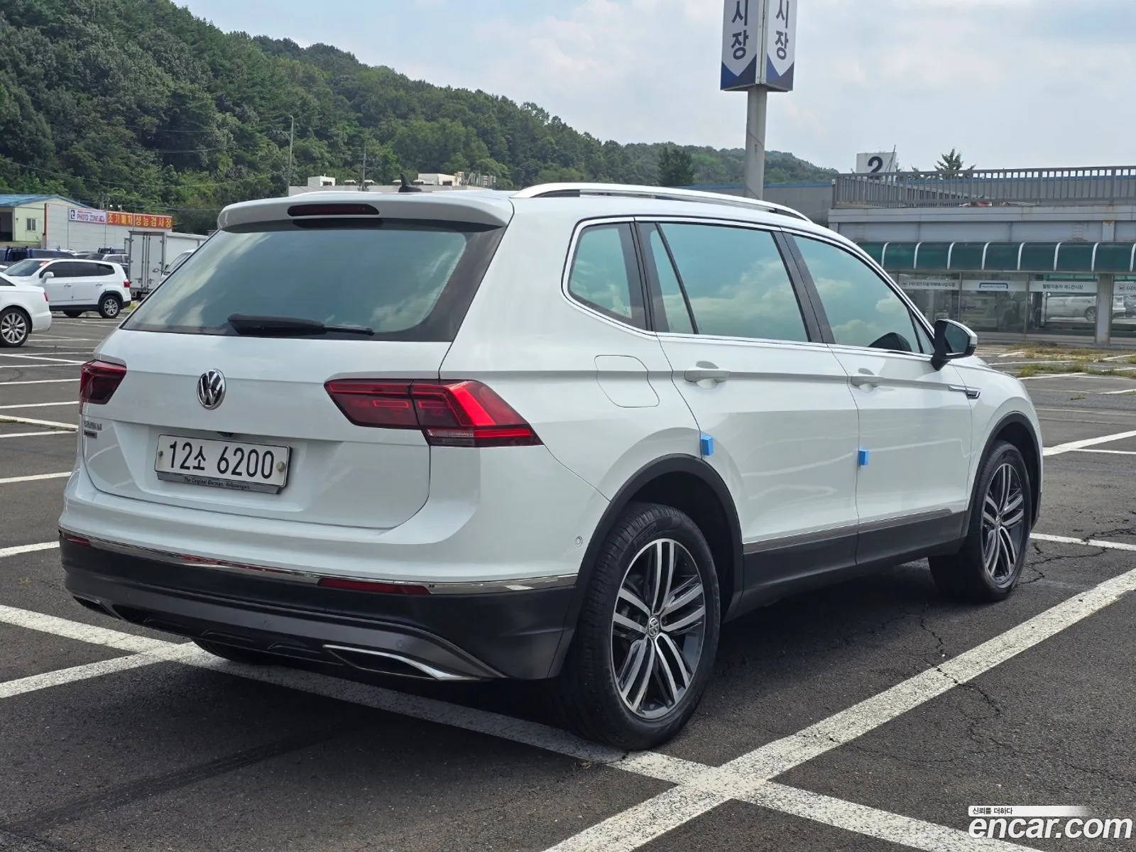 Volkswagen Tiguan Allspace 20 Tdi Prestige - фотография 12312932