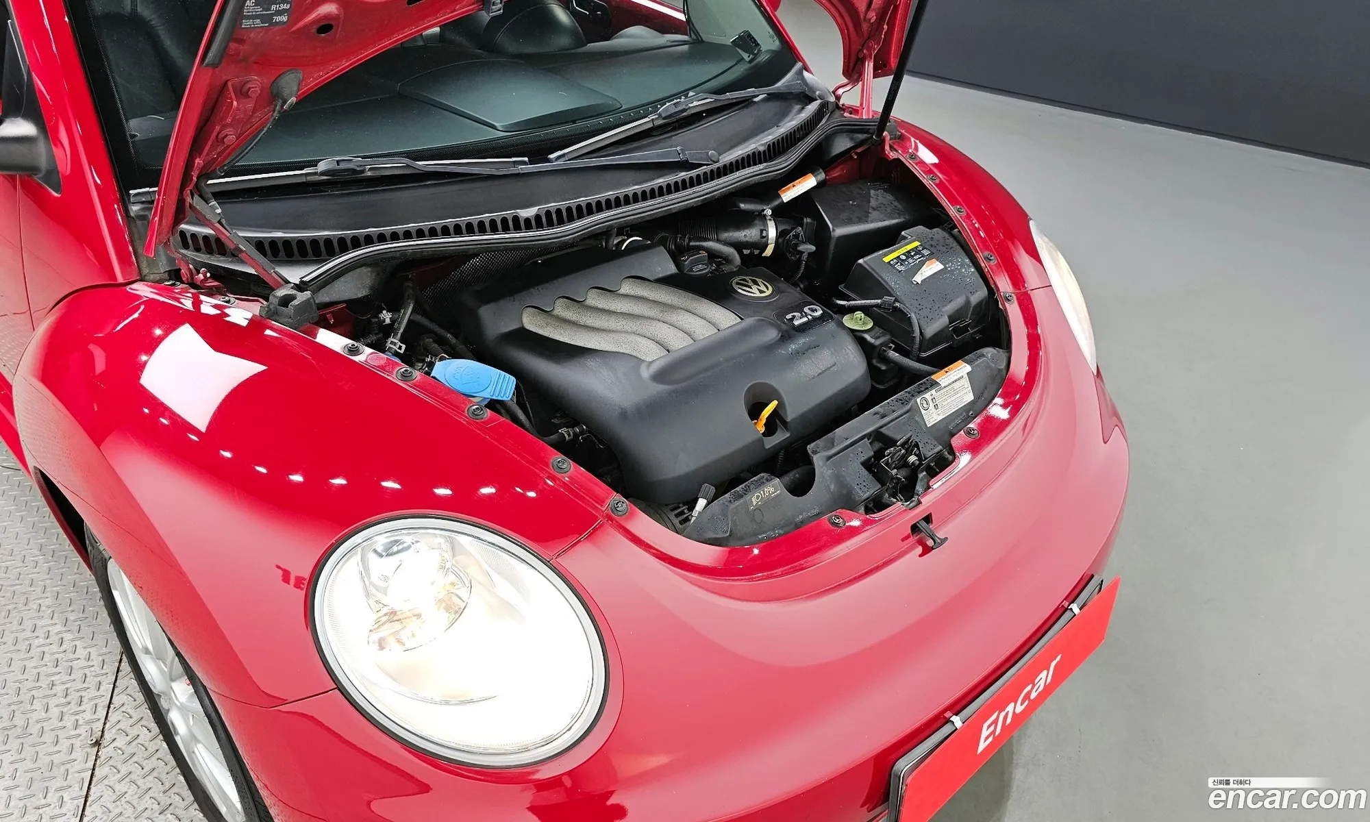 Volkswagen New Beetle Deluxe 20 9C - фотография 8019072