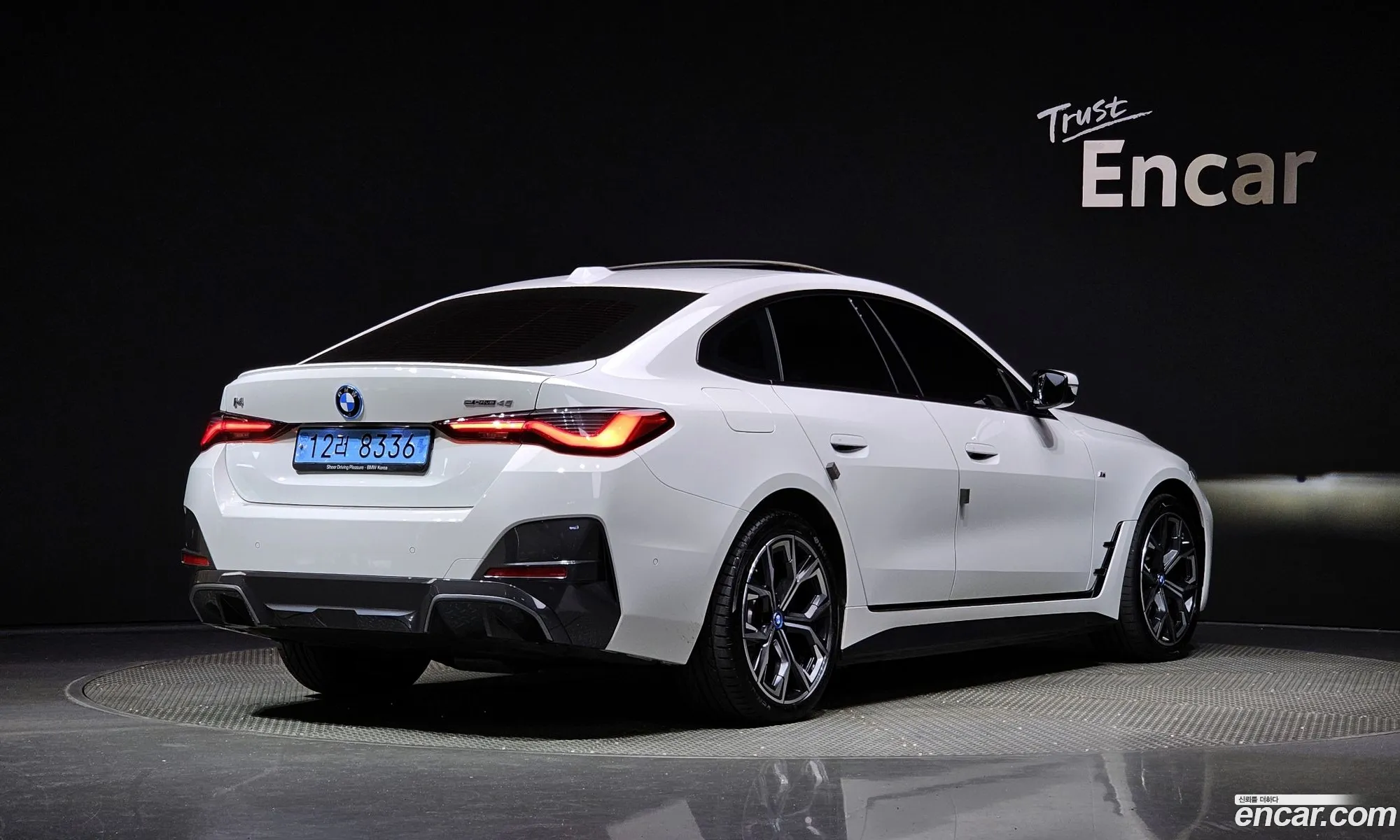 BMW I4 Edrive40 M Sports Pro - фотография 12406175