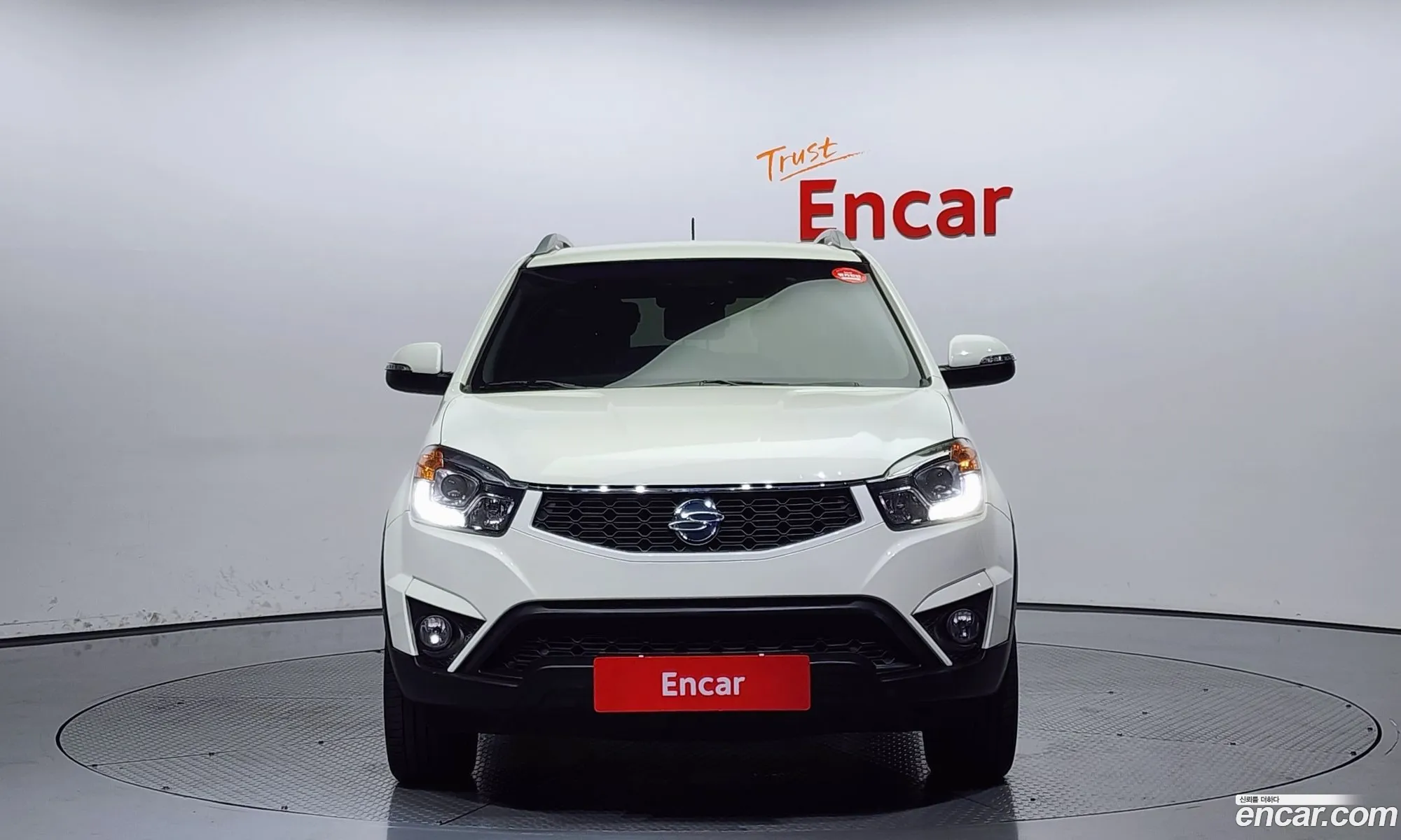 Kg Mobility Ssangyong New Korando C 20 Rx 2Wd Top-Of-The-Line Model - фотография 7550194