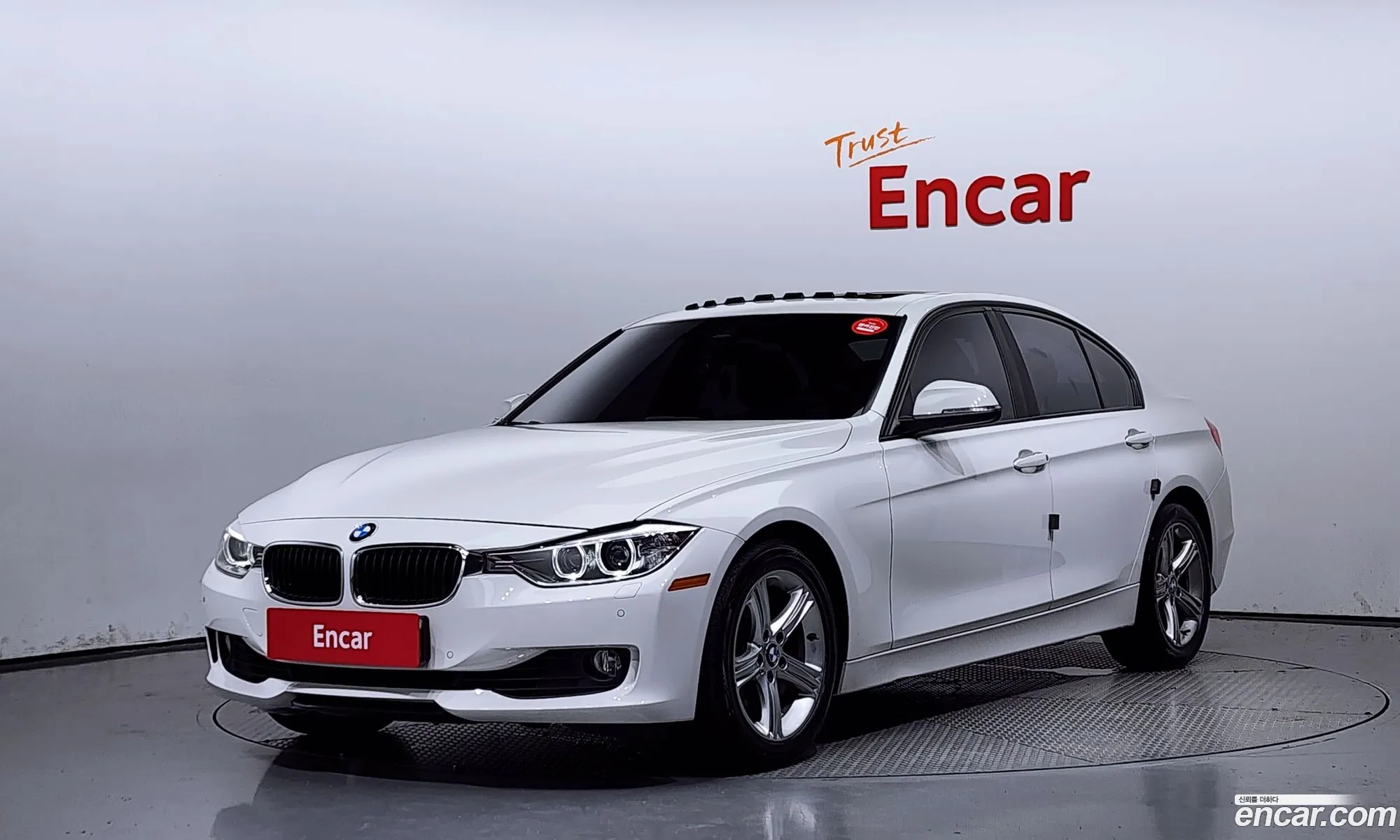 BMW 3 Series F30 320I - фотография 7537752