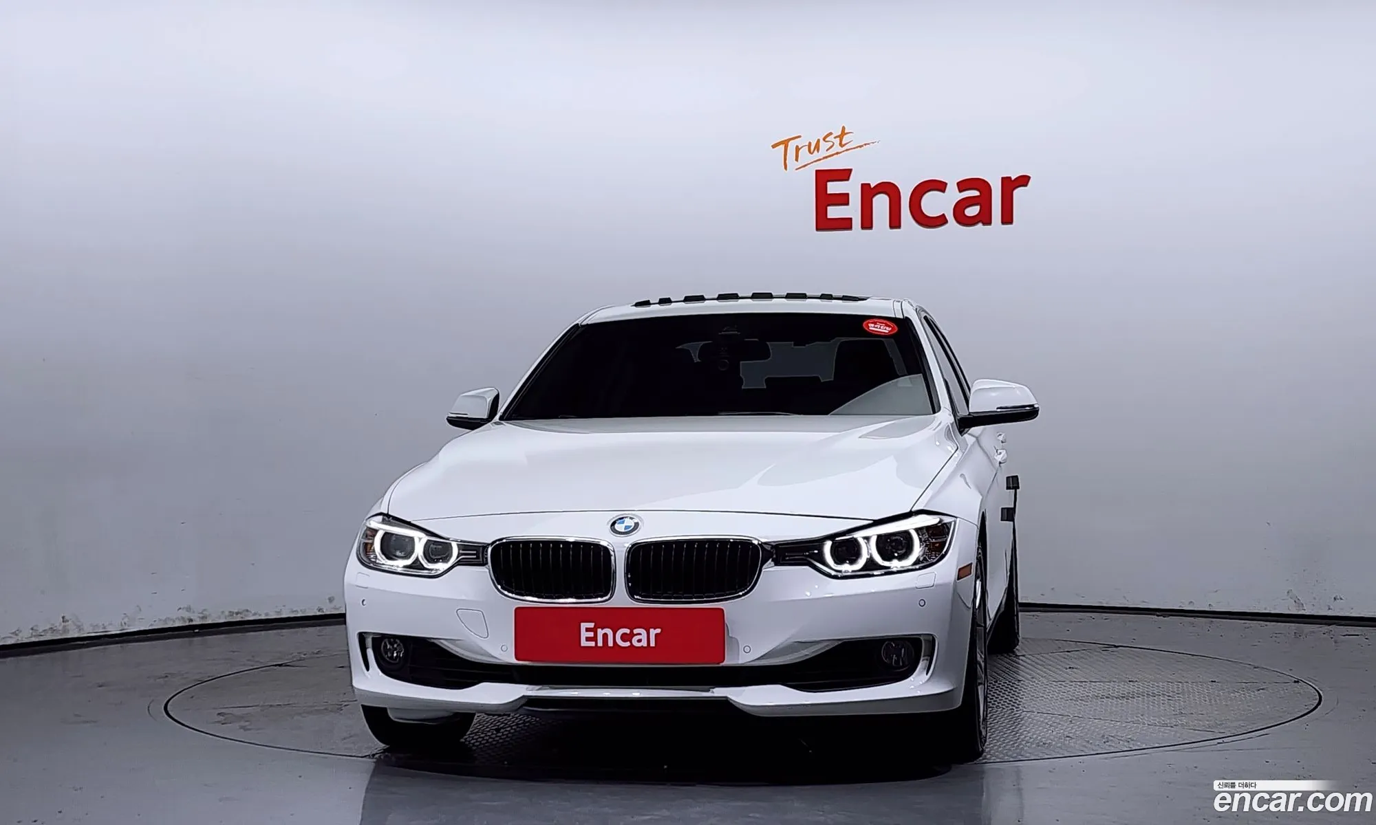 BMW 3 Series F30 320I - фотография 7537754