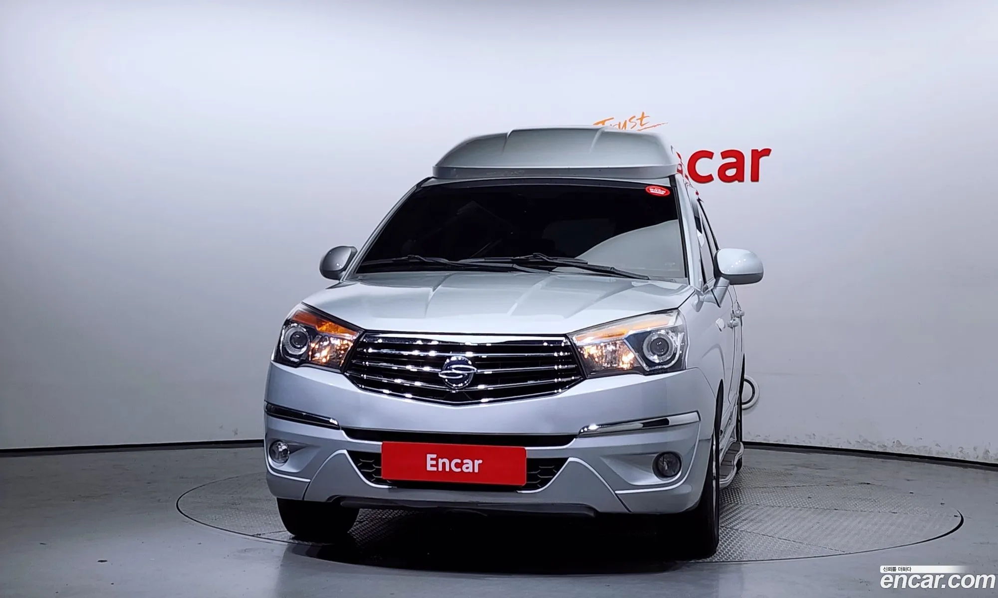 Kg Mobility Ssangyong Korando Turismo 4Wd Chateau 9-Seater High Roof - фотография 7354824