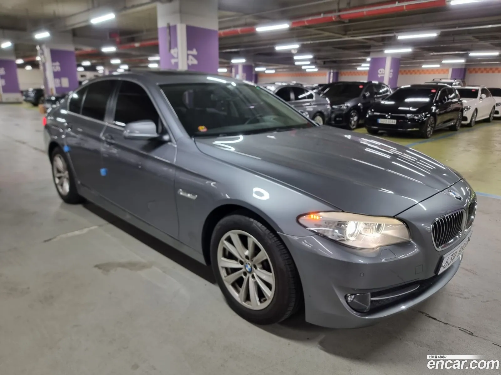 BMW 5 Series F10 528I - фотография 6743461