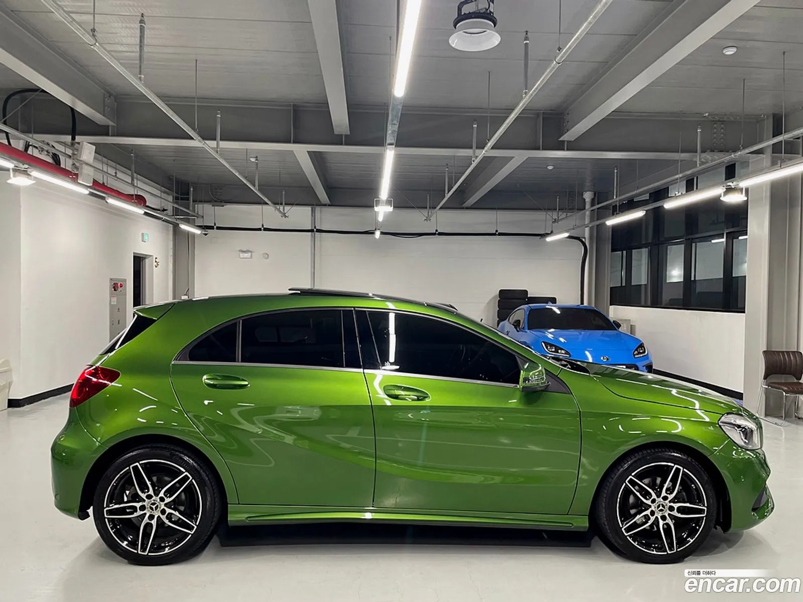 Mercedes A-Class W176 A200 Amg Line - фотография 19501065