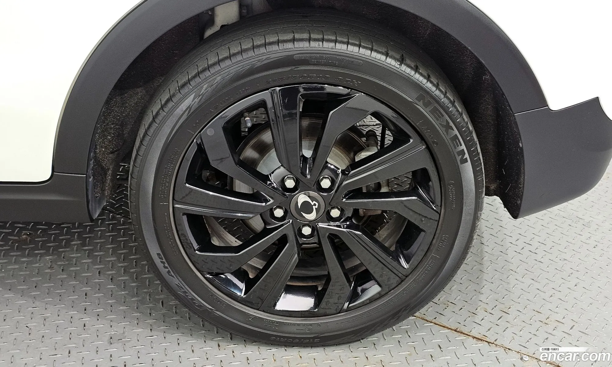 Kg Mobility Ssangyong Very New Tivoli Gasoline 15 2Wd V5 - фотография 7215887