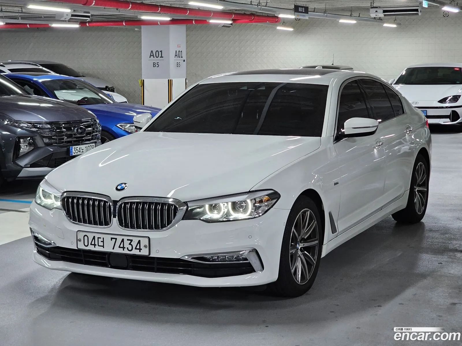 BMW 5 Series G30 520I Luxury - фотография 8221279