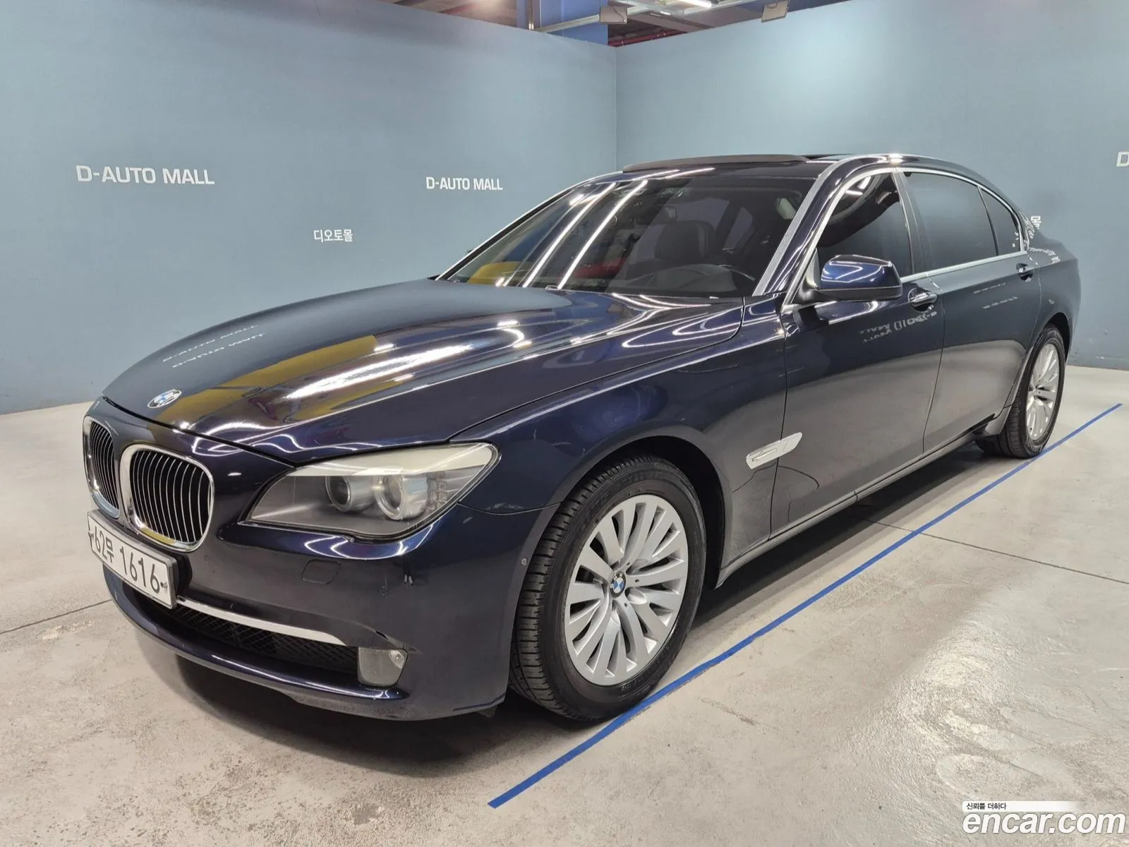 BMW 7 Series F01 740Li - фотография 7292272