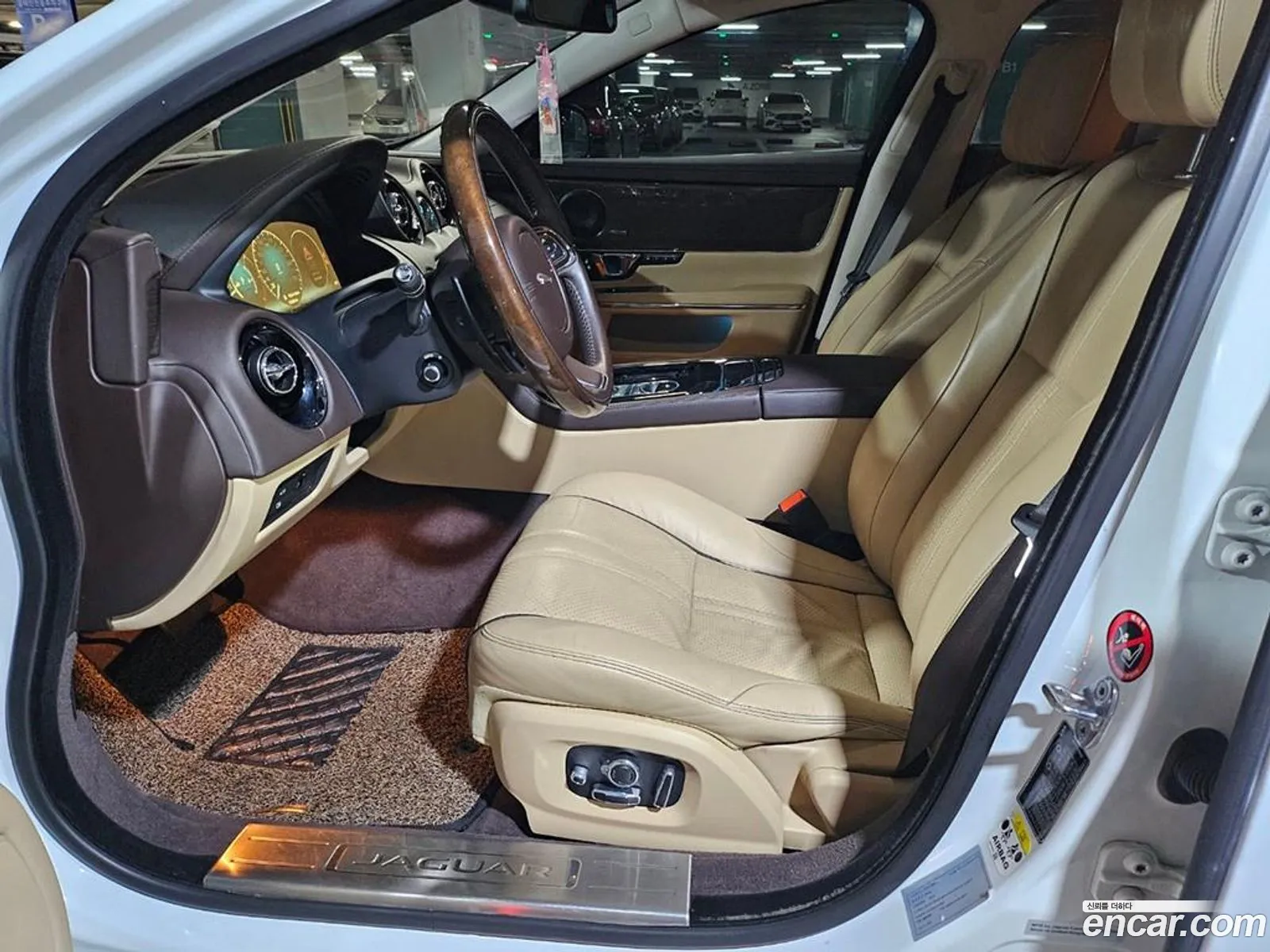 Jaguar All New Xj 30D Premium Luxury Lwb X351 - фотография 3903015