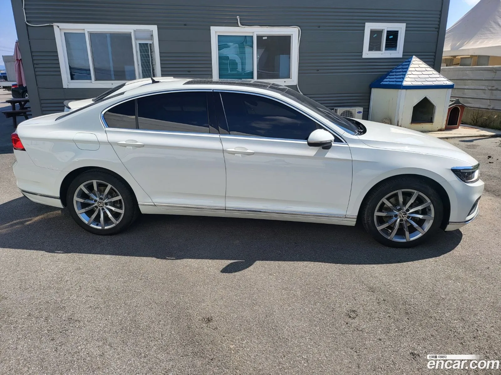 Volkswagen Passat GtB8 20 Tdi Prestige - фотография 12600837