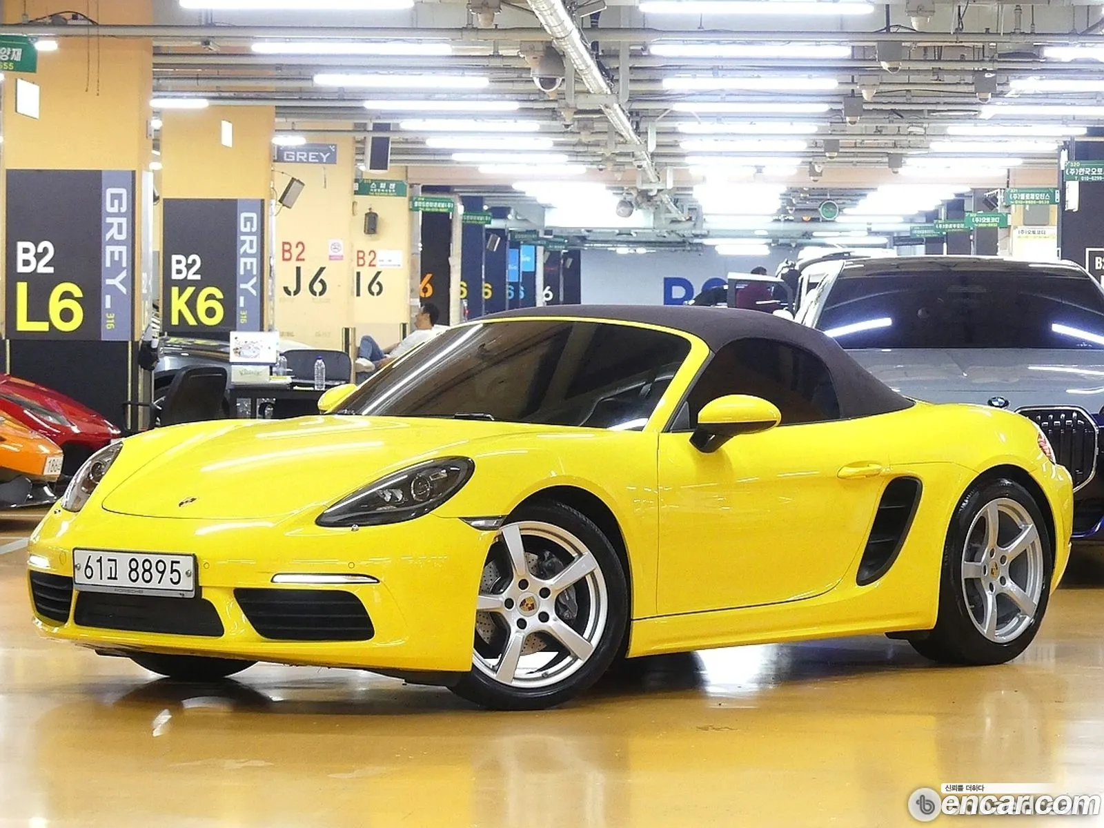 Porsche 718 Cayman 20 - фотография 8103045