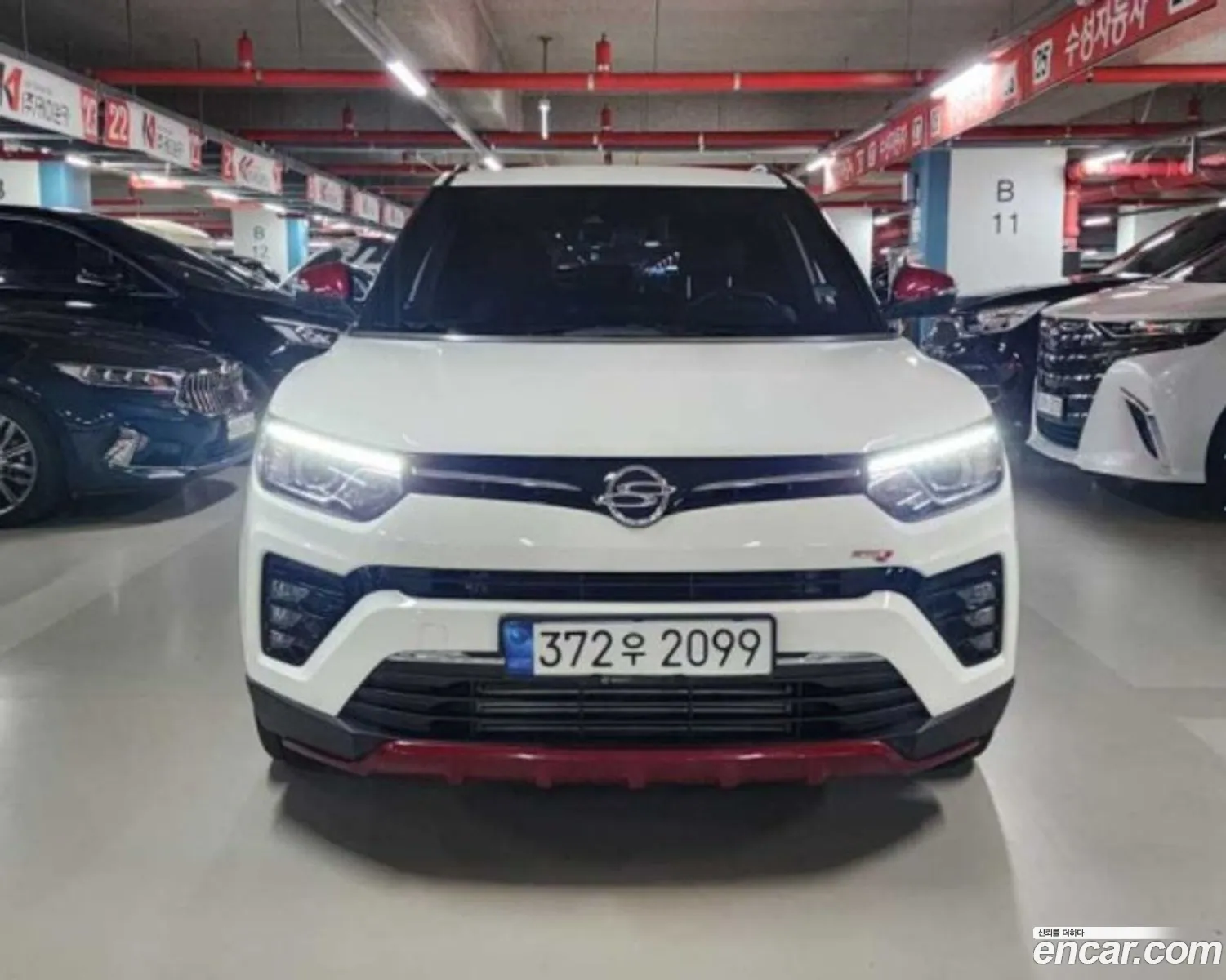 Kg Mobility Ssangyong Very New Tivoli Gasoline 15 2Wd R-Plus White - фотография 7155960