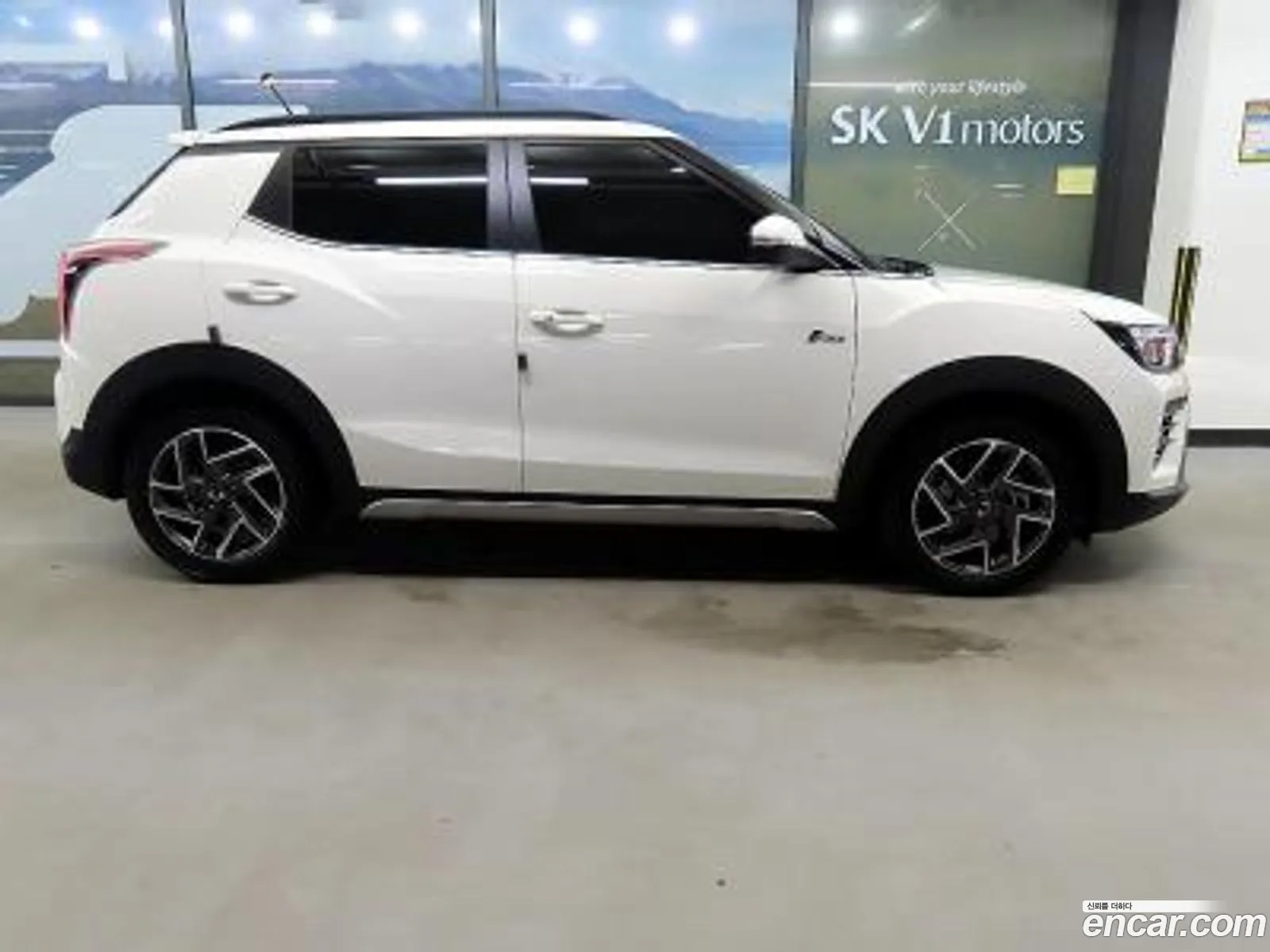 Kg Mobility Ssangyong The New Tivoli 15 2Wd V7 - фотография 7155937