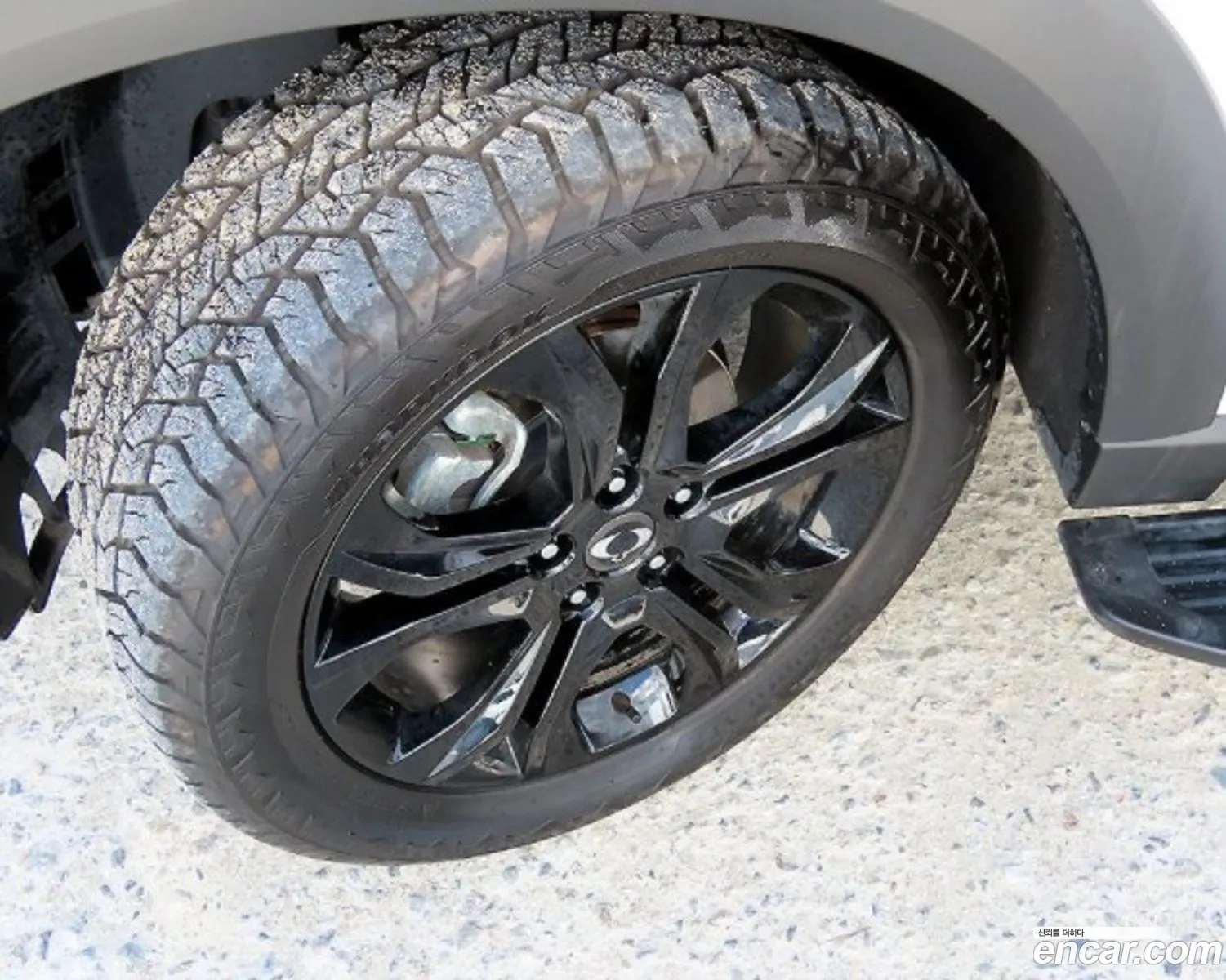 Kg Mobility Ssangyong All New Rexton Diesel 22 4Wd The Black - фотография 7095085