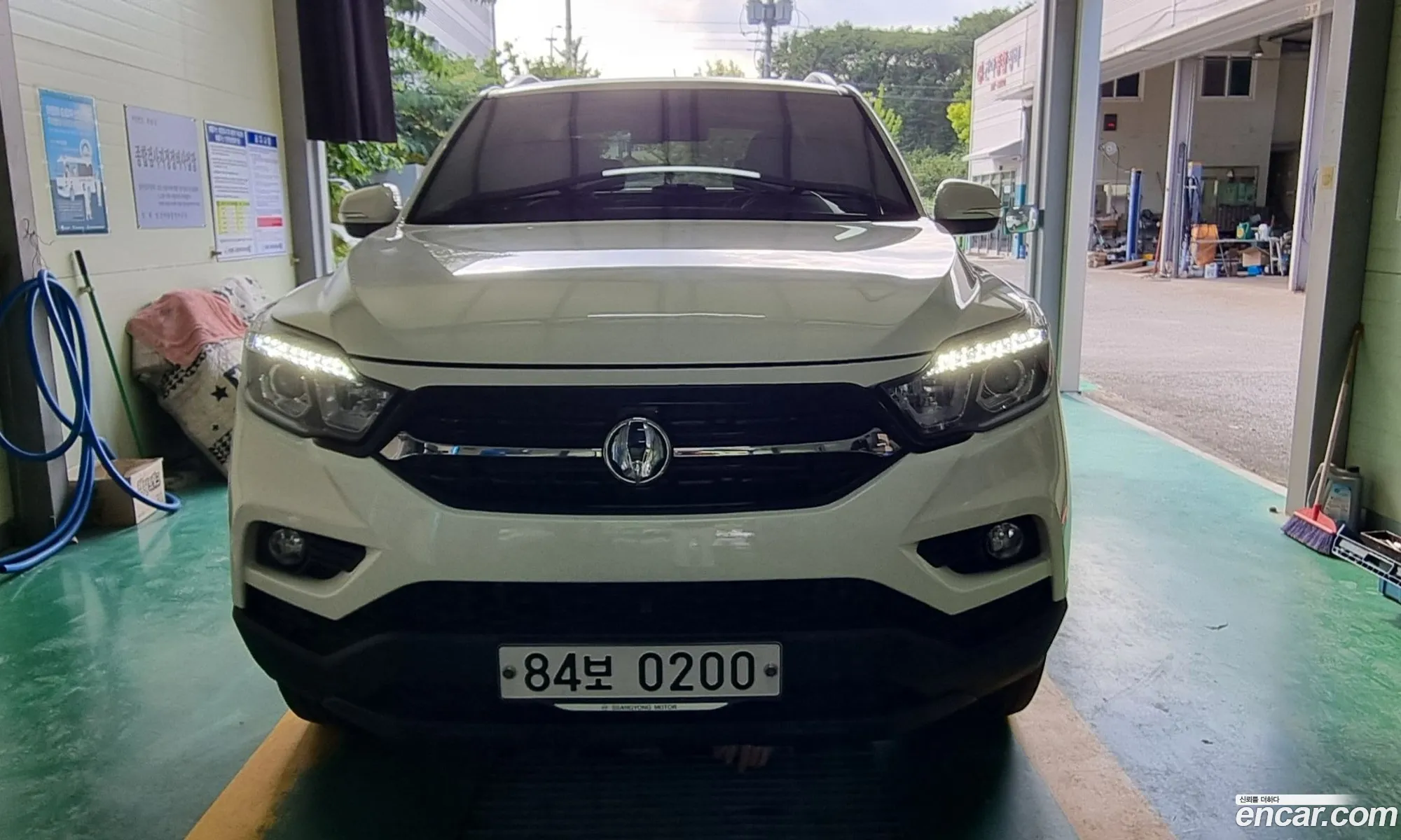 Kg Mobility Ssangyong Rexton Sports Diesel 22 4Wd Prestige - фотография 4932435