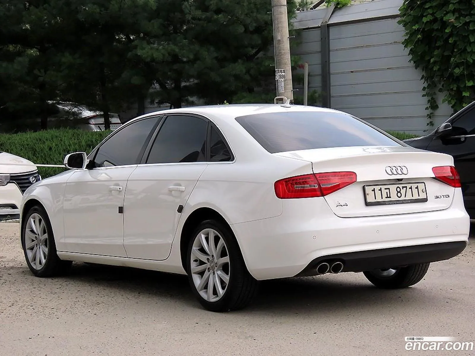Audi New A4 30 Tdi Dynamic B8 - фотография 12664931