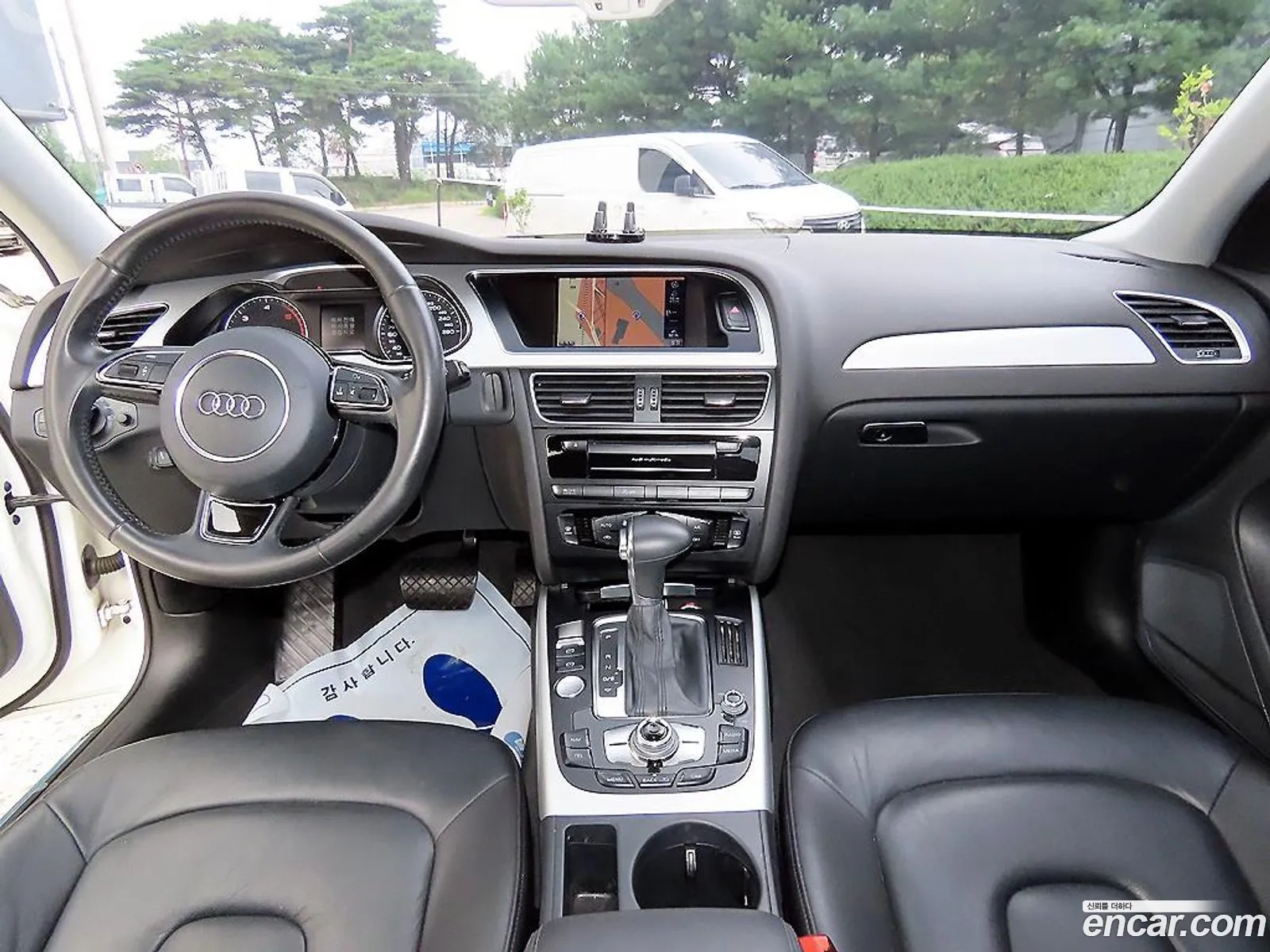 Audi New A4 30 Tdi Dynamic B8 - фотография 12664935
