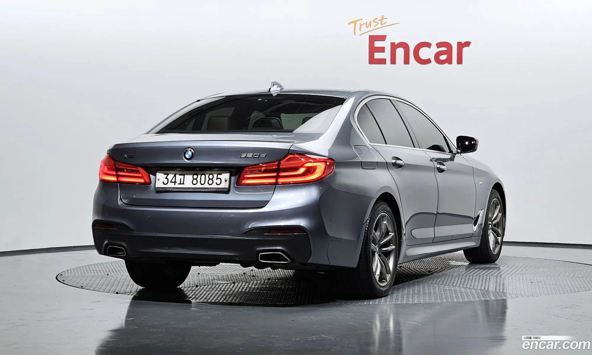 BMW 5 Series G30 520D xDrive M Sport Plus - фотография 7227606