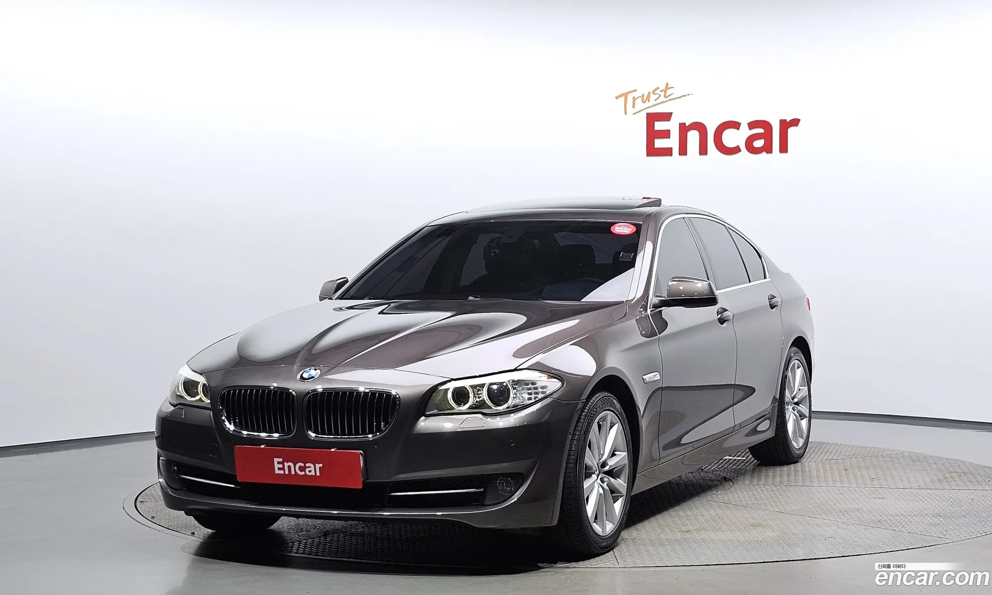 BMW 5 Series F10 528I xDrive - фотография 7205021